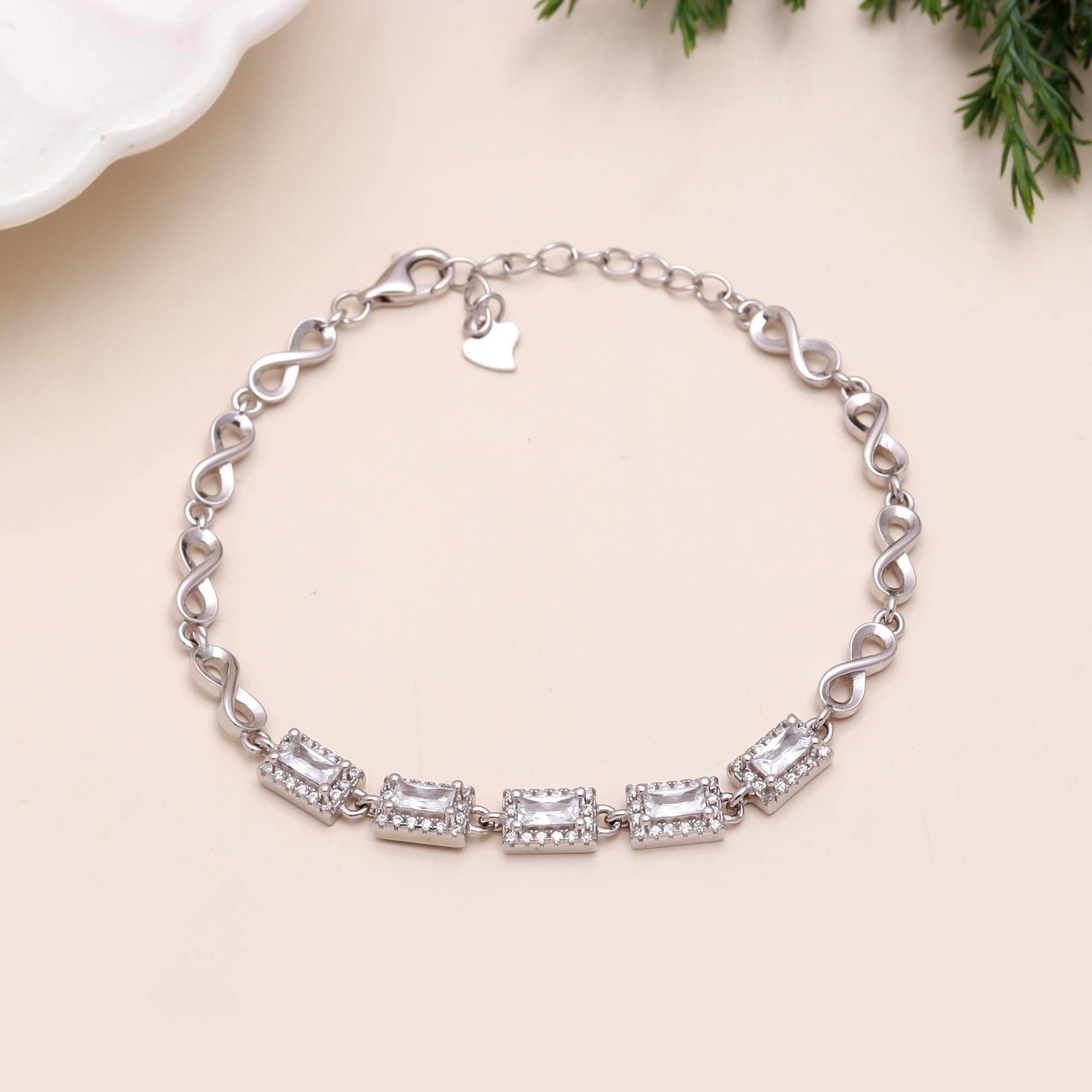 Adjustable 925 Silver Bracelet – Everyday Minimal Style