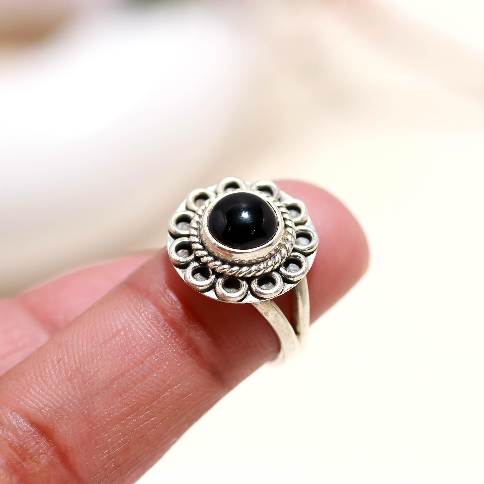 925 Sterling Silver Black Onyx Ring – Round Brilliant Gemstone with Oxidised Turkish Finish