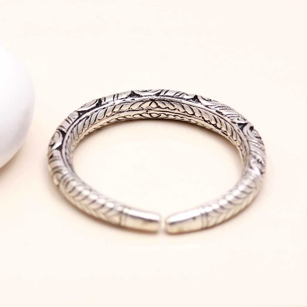 Gorgeous Handcrafted Bangle 925 Solid Sterling Silver Bangle