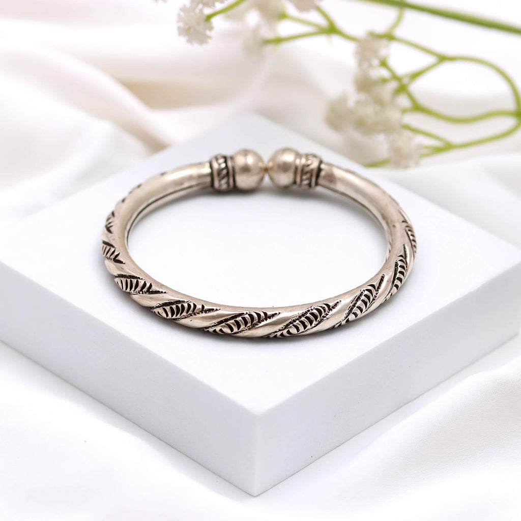 925 Sterling Silver Matte Finish Engraved Flower Cuff Bangle