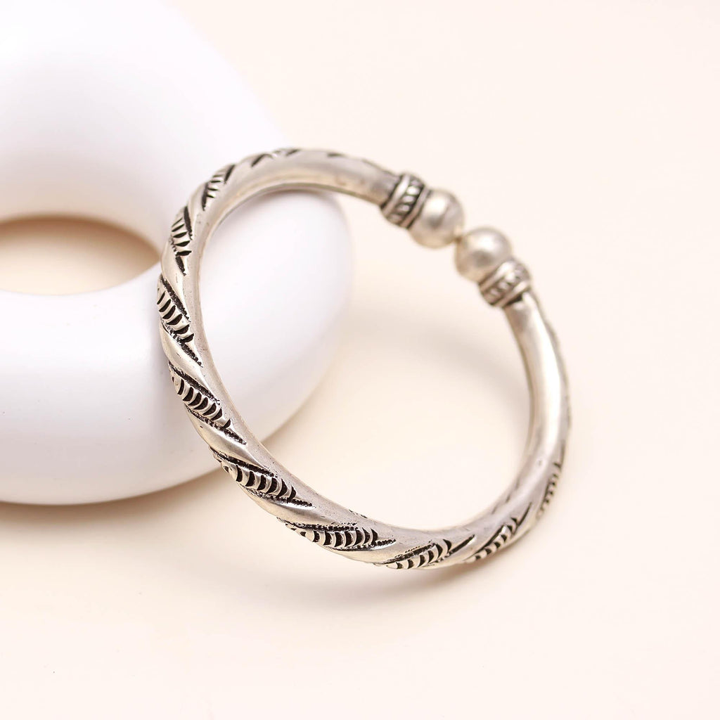 925 Sterling Silver Matte Finish Engraved Flower Cuff Bangle