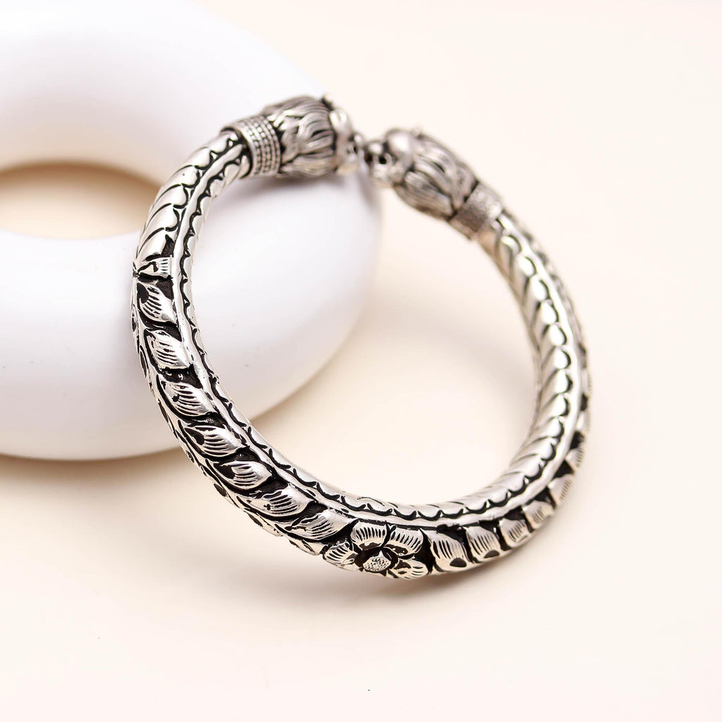 Traditional Design 925 Sterling Silver Finish Engraved Cuff Bangle