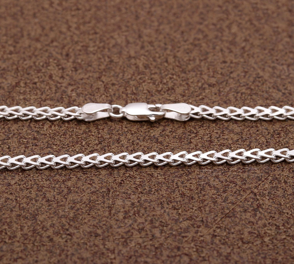 925 Sterling Silver Women’s Chain Necklace – Classic, Elegant & Timeless