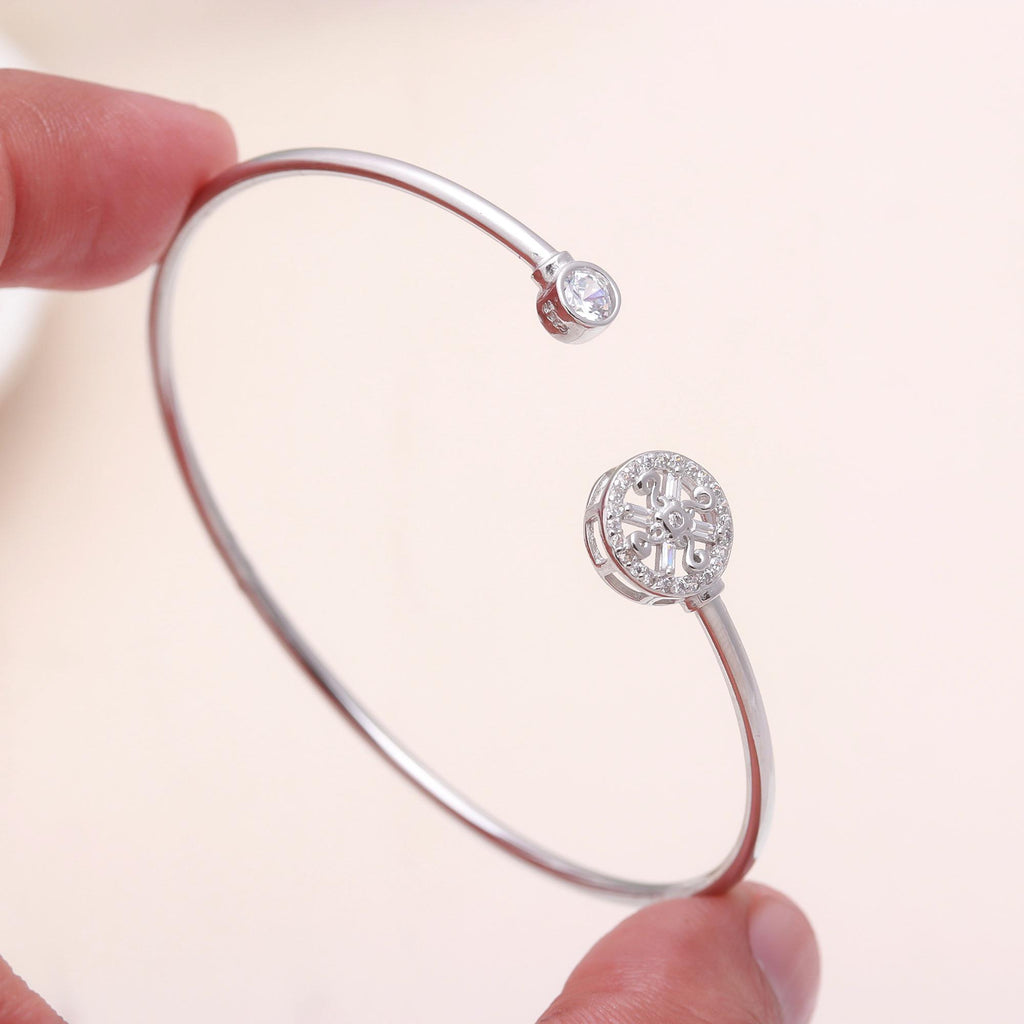 925 Sterling Silver Bracelet – Elegant Dainty Chain for Women