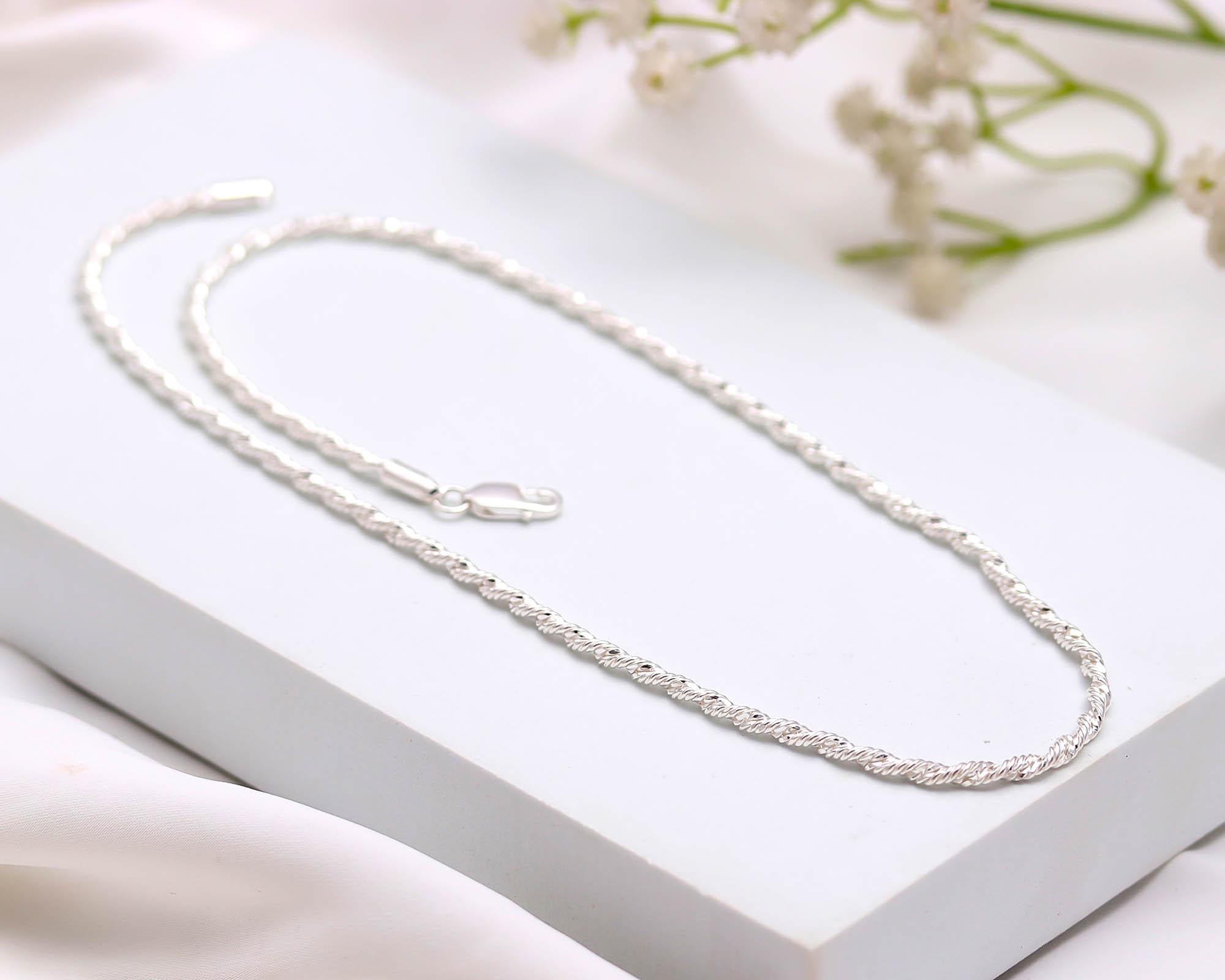 Pure 925 Silver Chain Necklace – Elegant & Timeless Design