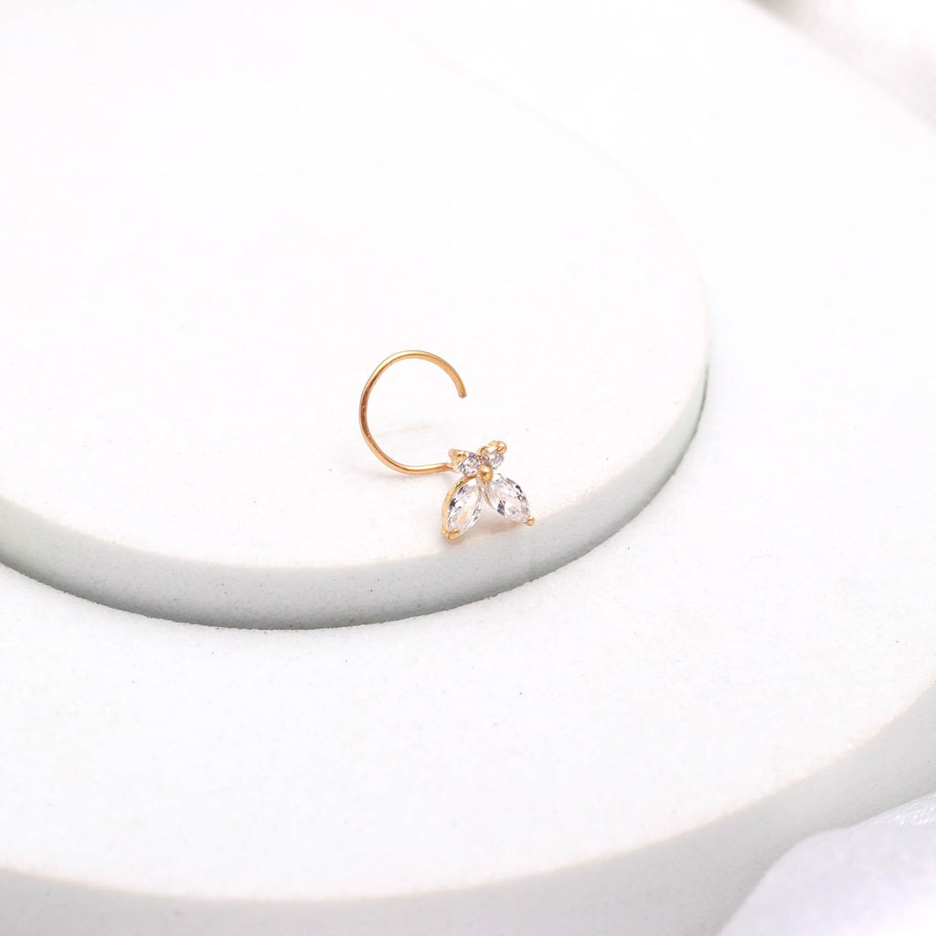 18K Gold Round CZ Nose Stud | Classic Gold Nose Pin