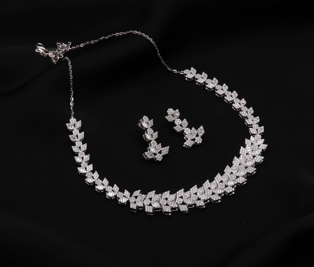 925 Sterling Silver Cubic Zirconia Pendant Necklace & Stud Earrings Set Bridal Jewellery