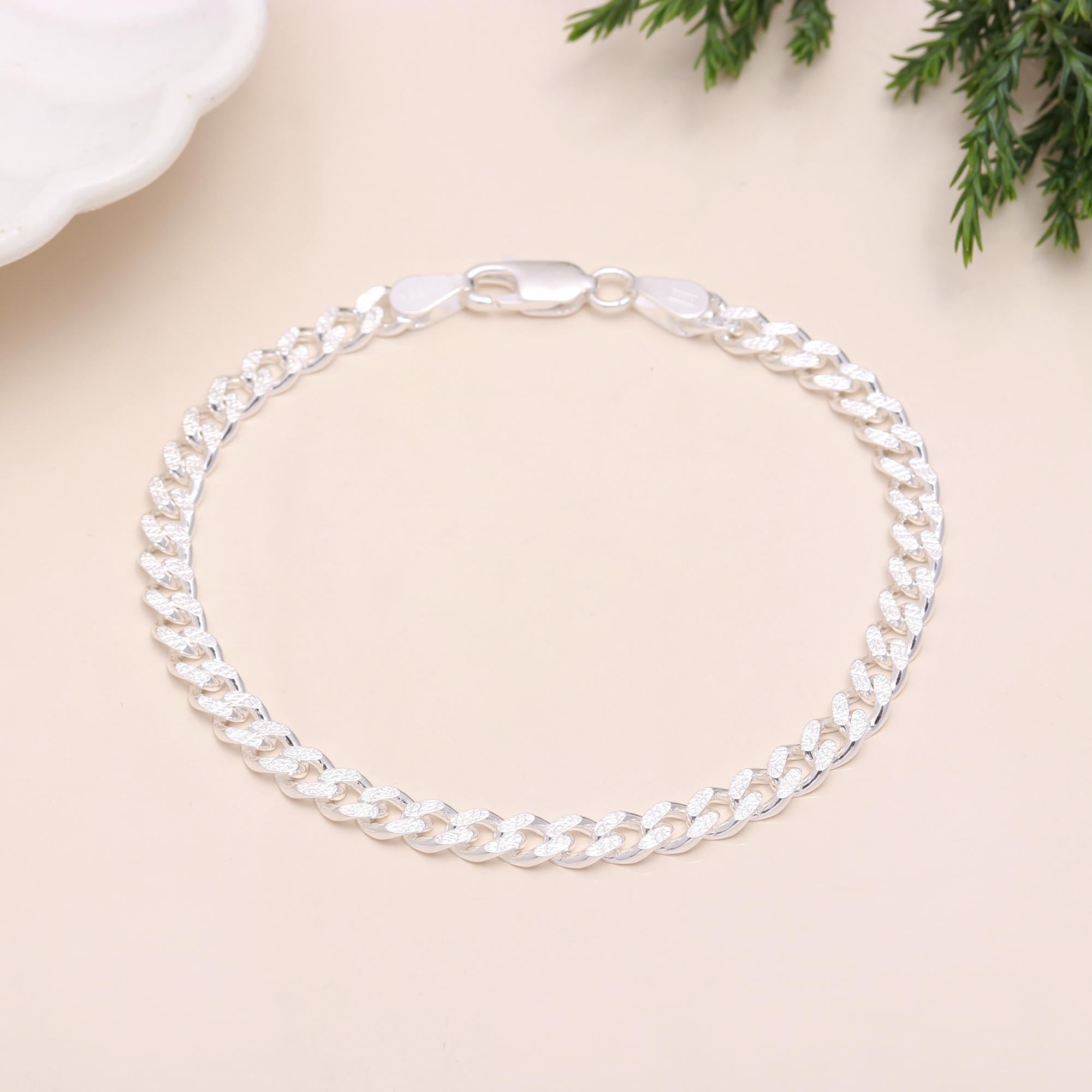925 Silver Bracelet – Simple, Elegant, and Durable