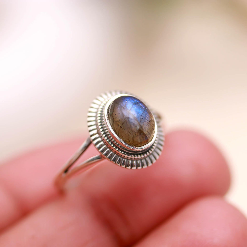 925 Sterling Silver Labradorite Ring – Oval Gemstone Handmade Jewelry Oxidised Boho Jewellery