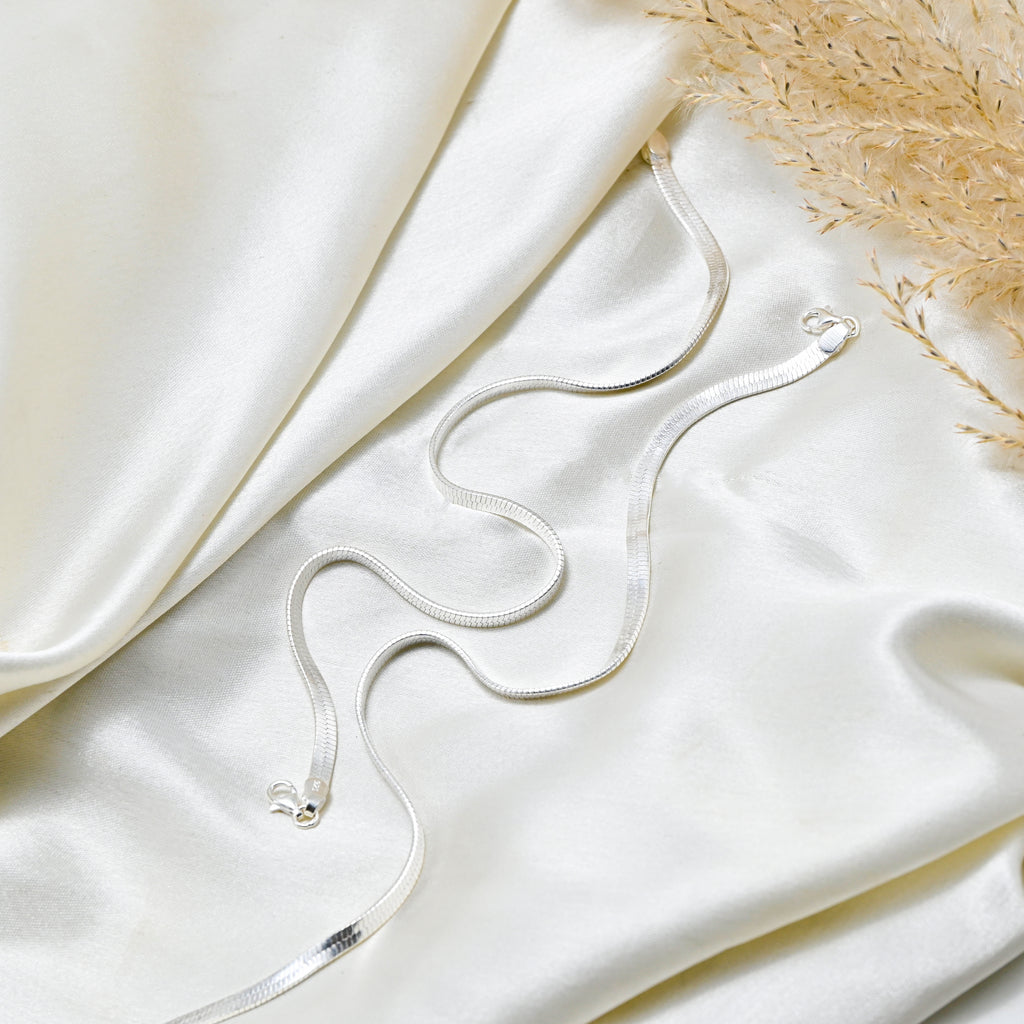 Handcrafted 925 Sterling Silver Anklet – Modern, Chic Design