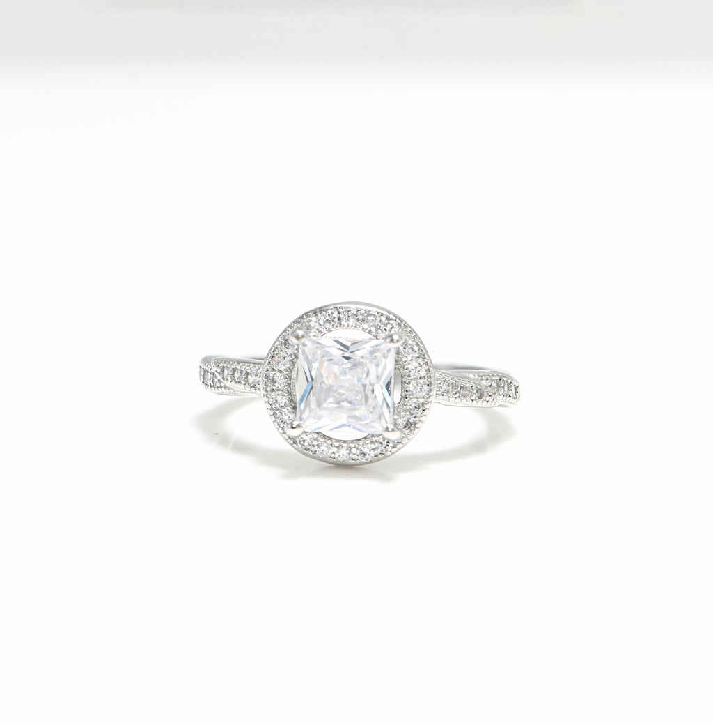 Radiant 925 Sterling Silver Round Cubic Zirconia Ring – Rhodium Plated