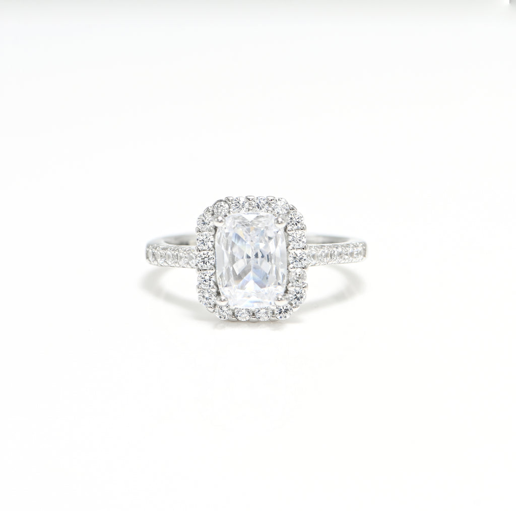 Timeless Beauty 925 Sterling Silver CZ Ring Round Cut Cubic Zirconia Party Wear