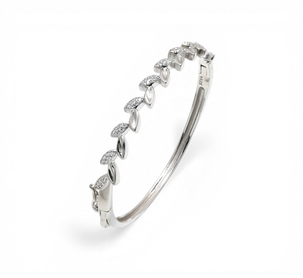 Sterling Silver Nature Leaf Bracelet – Delicate Everyday Jewelry