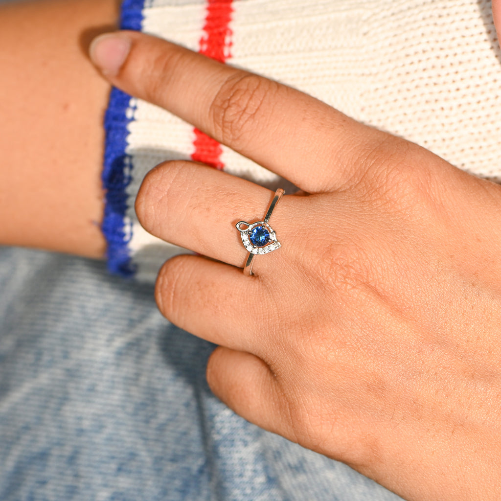 Luxury 925 Sterling Silver Cubic Zirconia Ring with Round Sparkle & Rhodium Finish