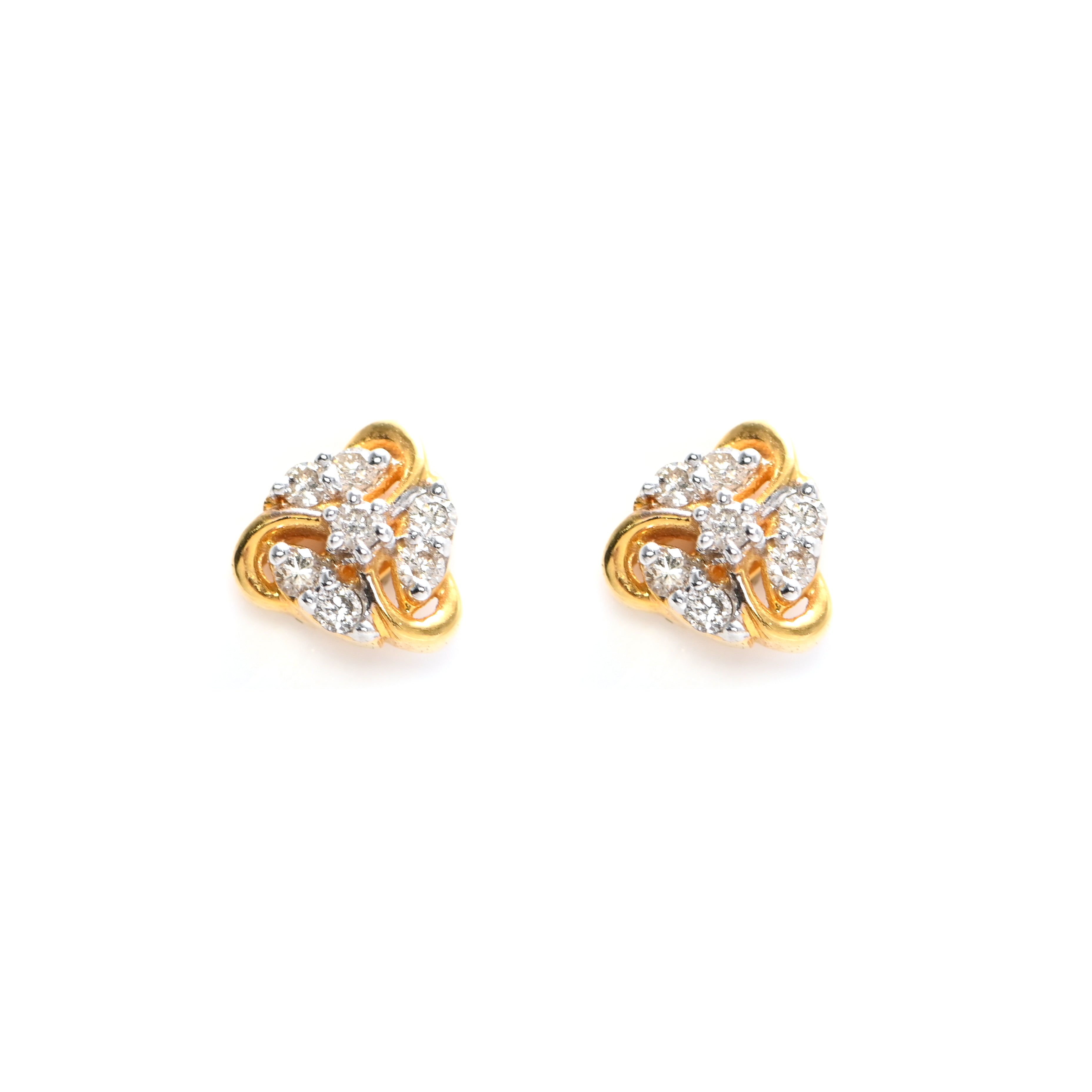 Modern 18KT Gold Diamond Earrings with Round Brilliant Craftsmanship