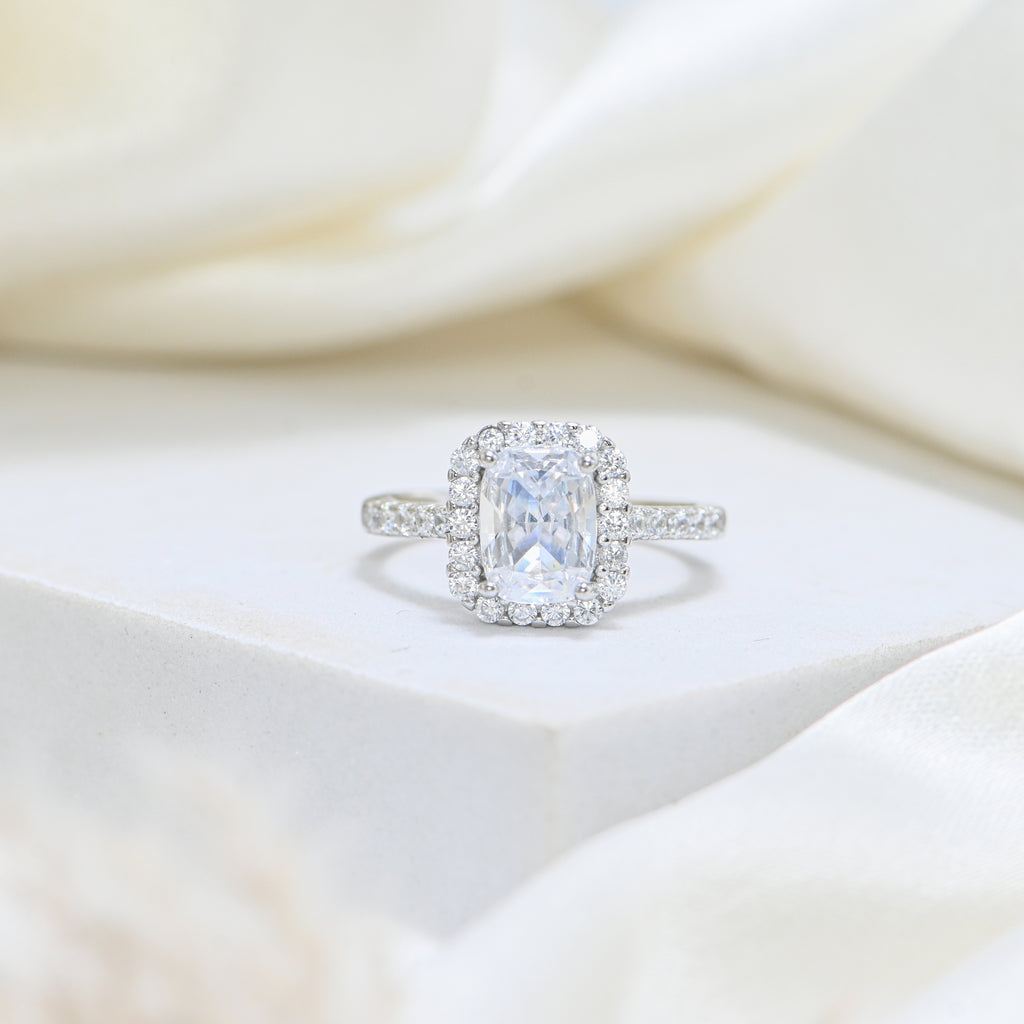 Timeless Beauty 925 Sterling Silver CZ Ring Round Cut Cubic Zirconia Party Wear