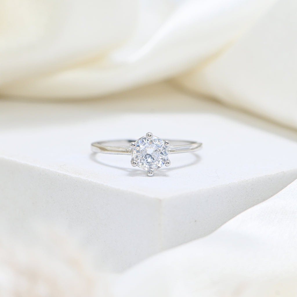 Beautiful 925 Sterling Silver Cubic Zirconia Ring Round Cut CZ Women’s Jewelry