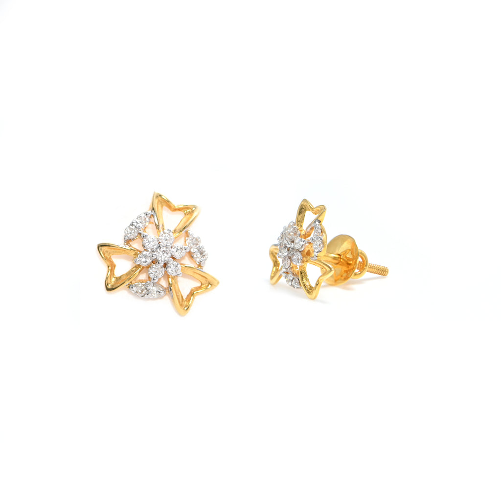 Elegant 18KT Gold Diamond Earrings with Round Brilliant Cut