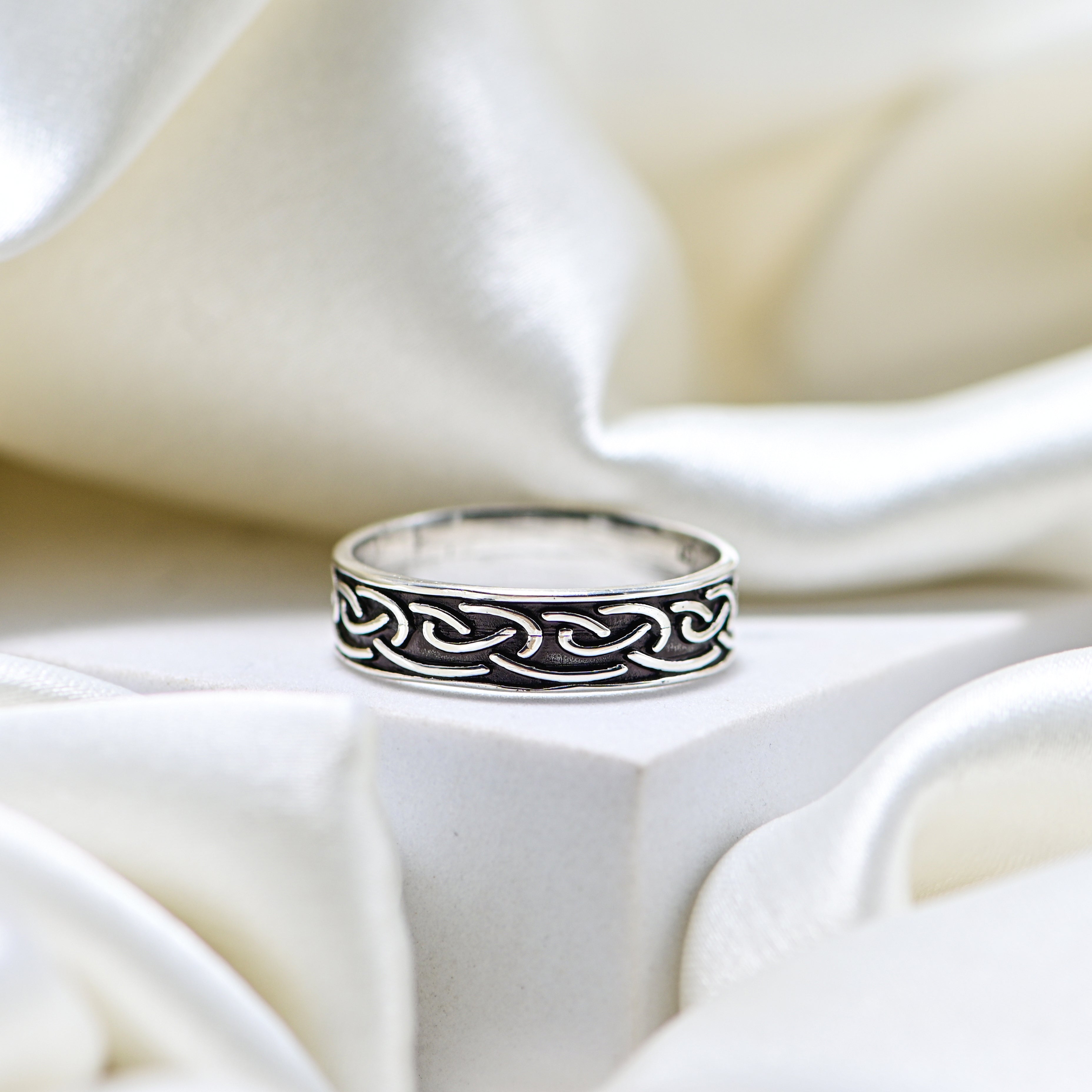 925 Sterling Silver Oxidised Turkish Ring, Antique Style Minimal Band