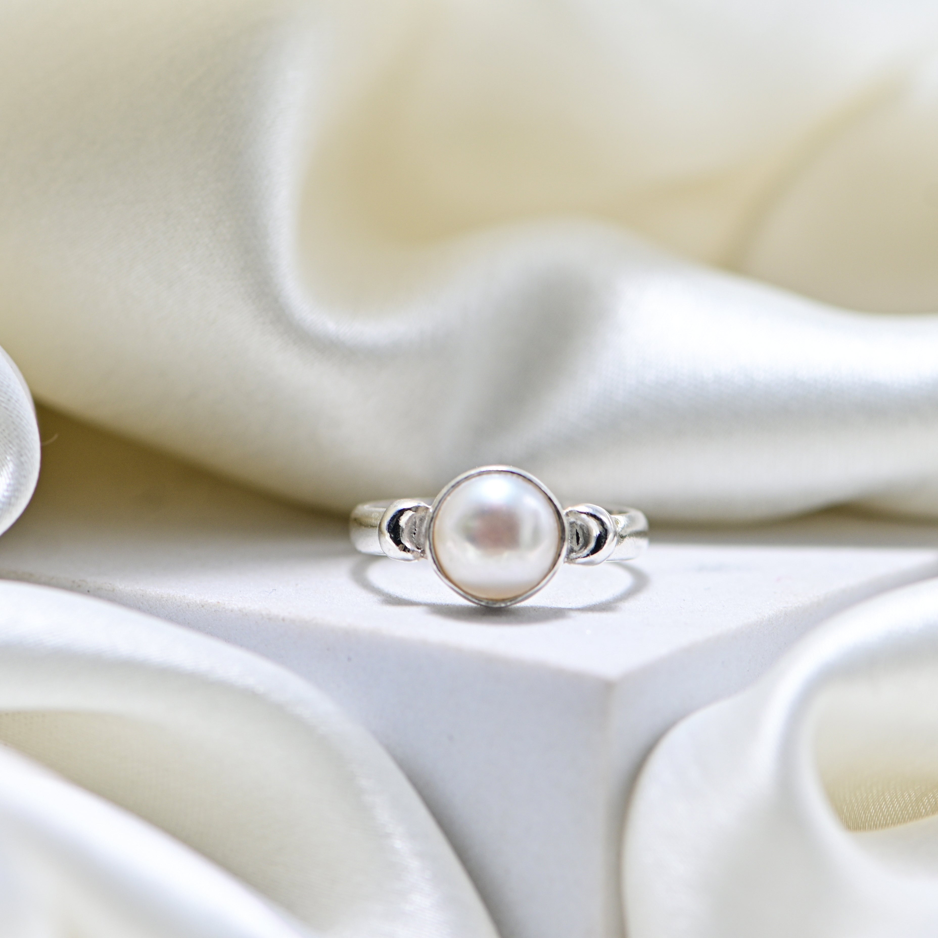 Minimal Pearl Ring 925 Silver, Classic Bridal Jewelry Wedding Wear