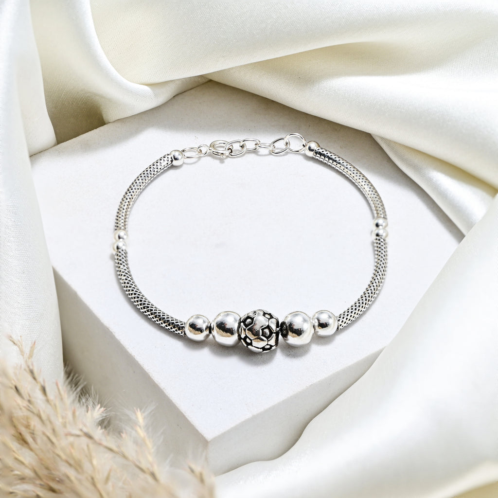 Sleek Minimal Silver Bracelet Vintage Jewellery