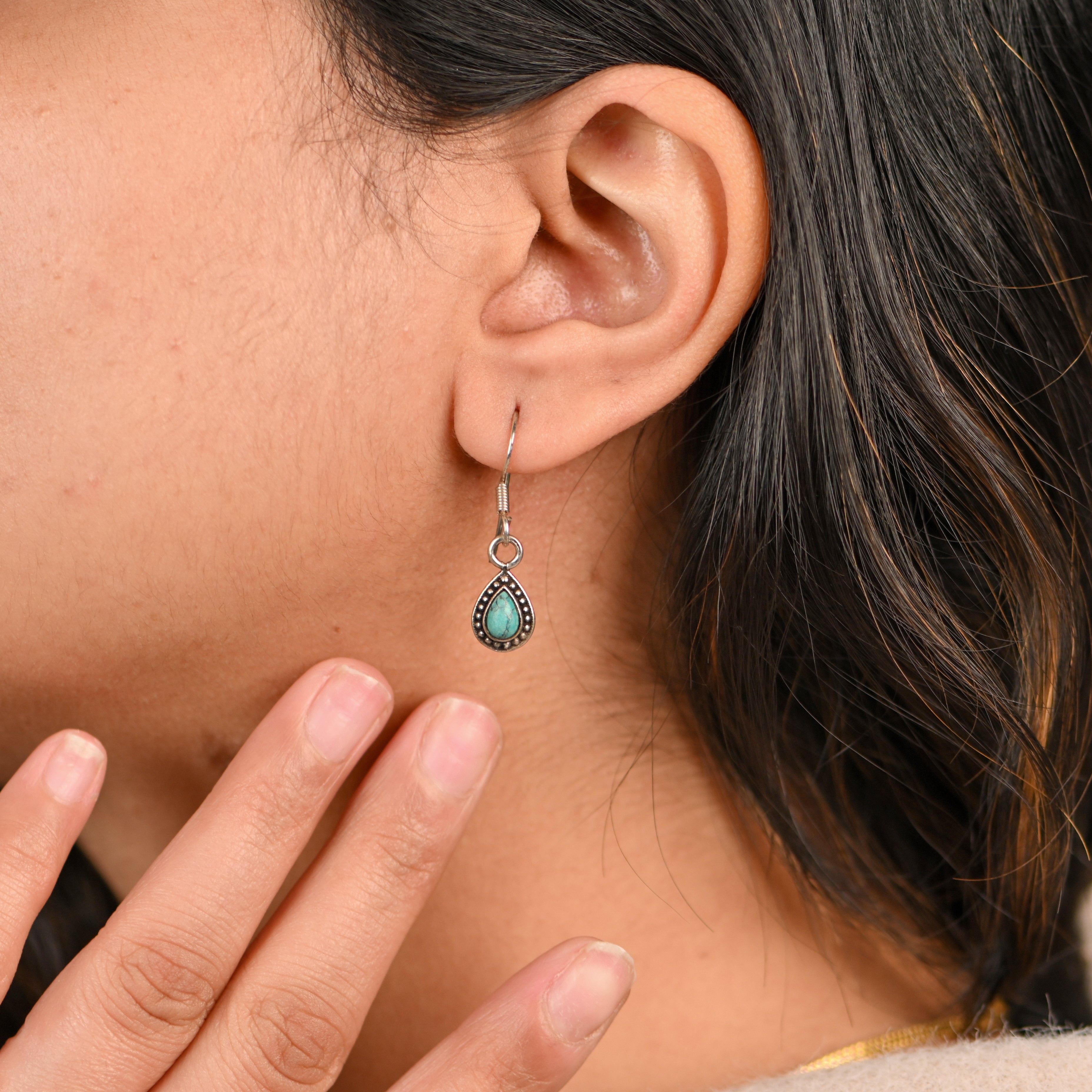 925 Sterling Silver Oxidised Turquoise Tear Drop Brilliant Earrings