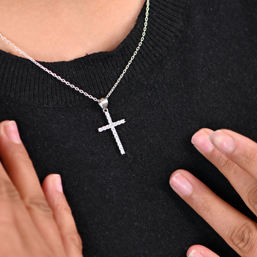 925 Sterling Silver Round Cubic Zirconia Necklace Cross Pendant