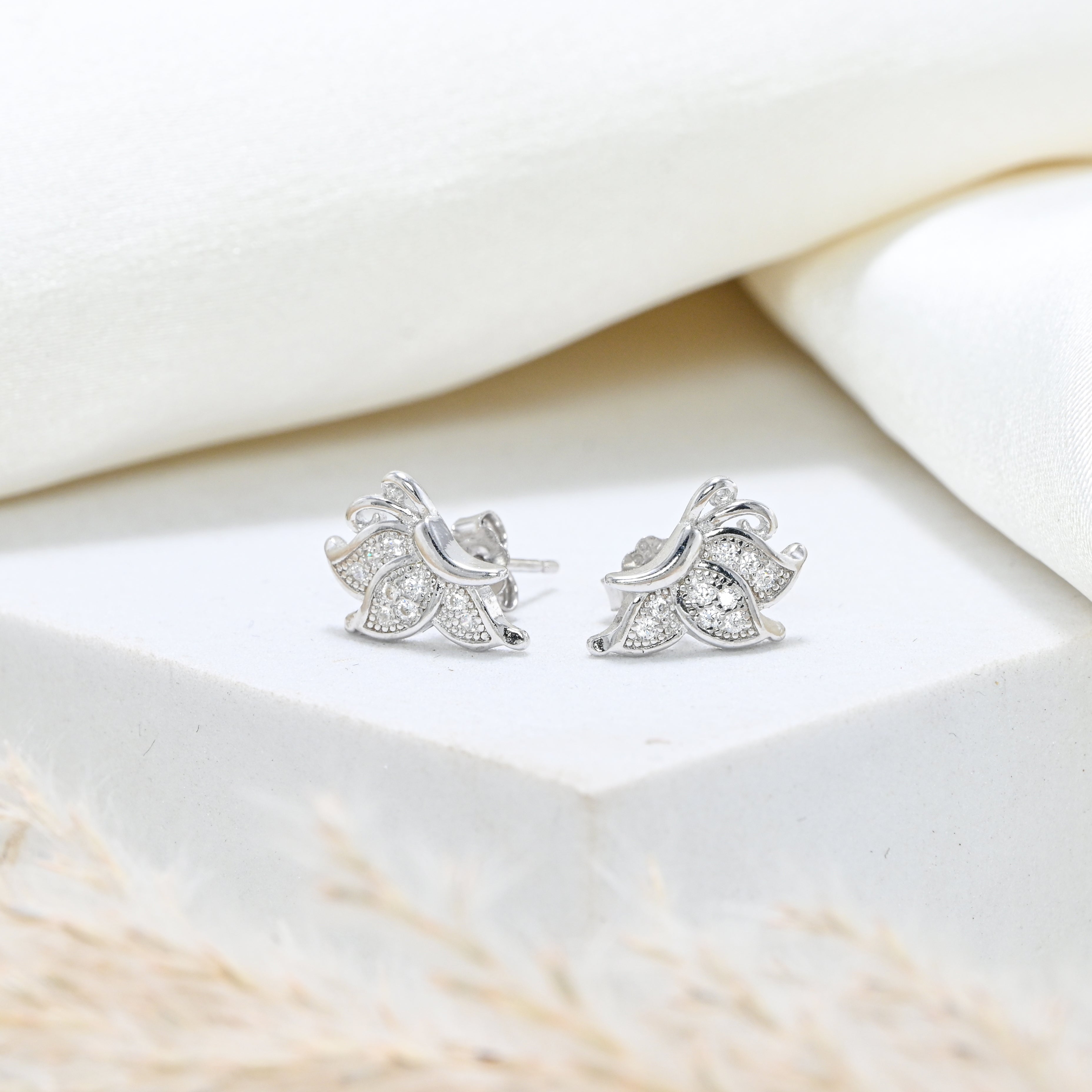 925 Sterling Silver Round Brilliant Cubic Zirconia Rhodium Finish Earrings