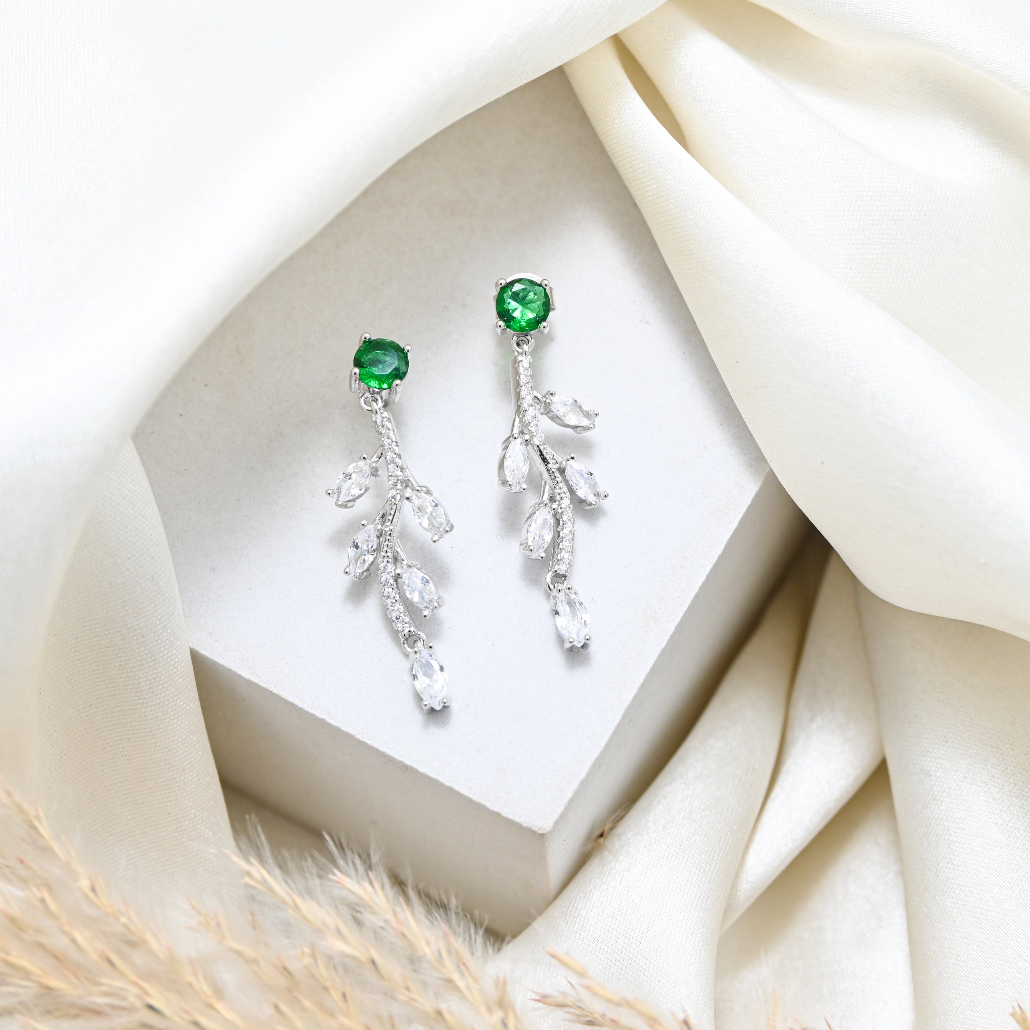 925 Sterling Silver Rhodium CZ Round Earrings Wedding Wear