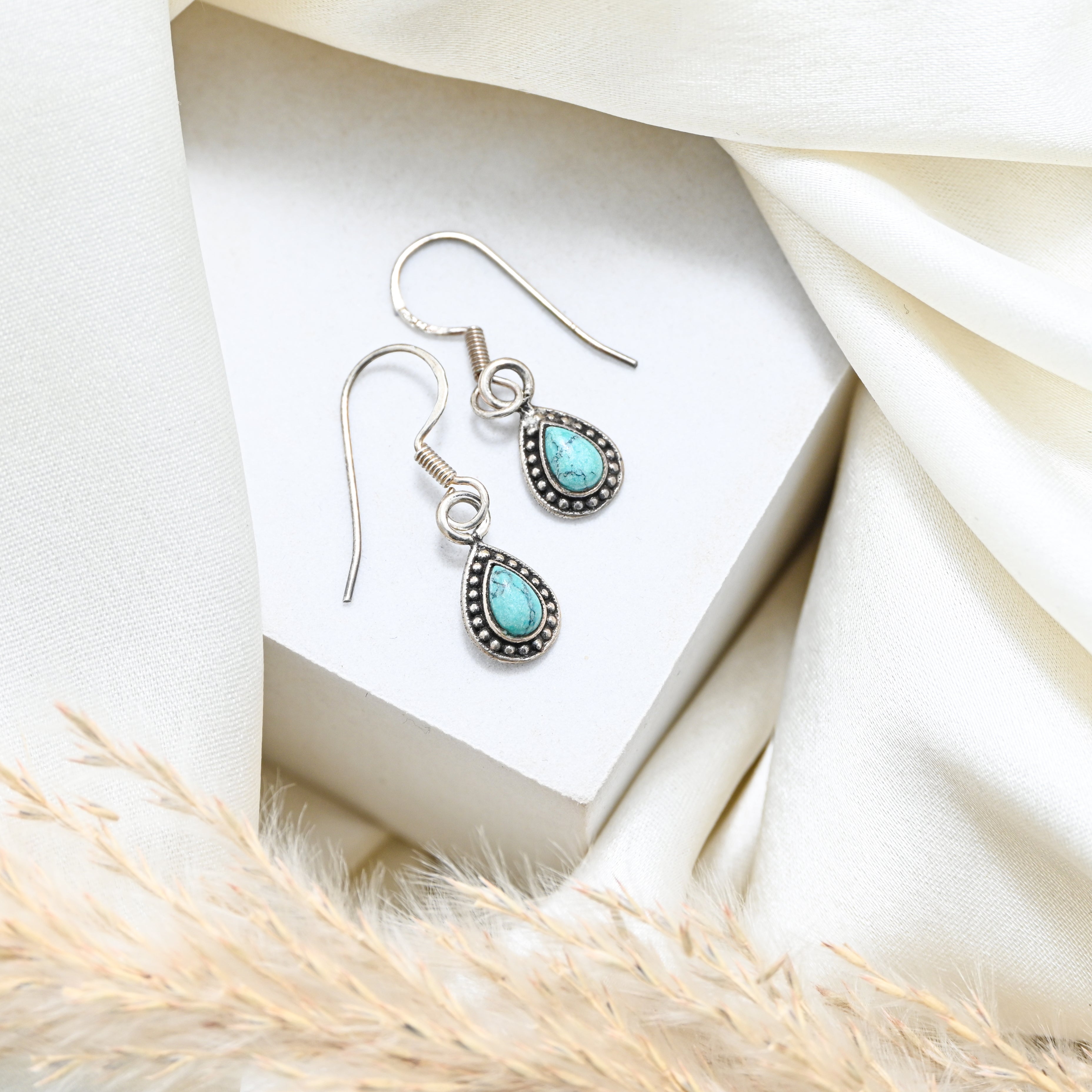 925 Sterling Silver Oxidised Turquoise Tear Drop Brilliant Earrings