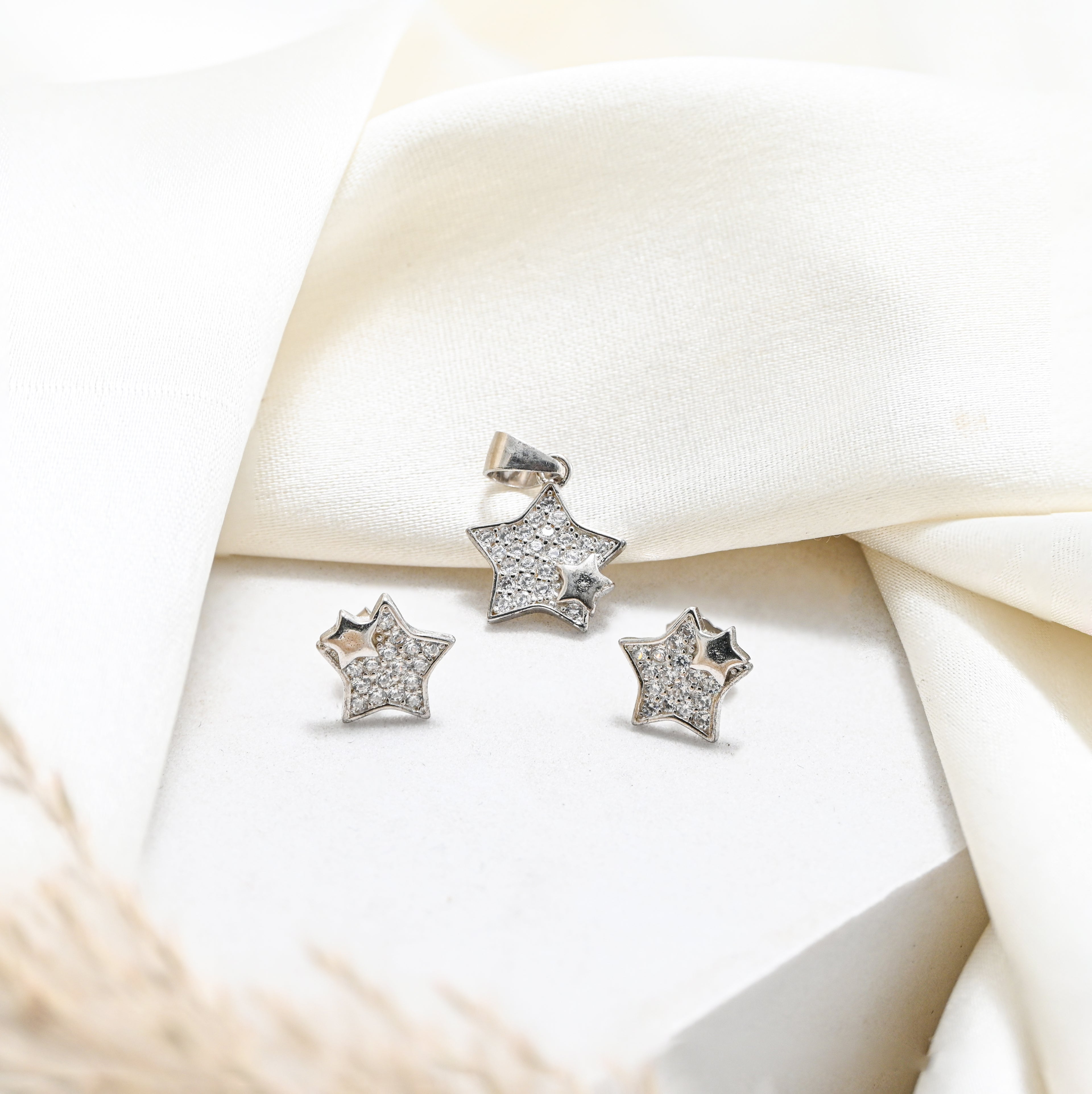 Classic Round Brilliant CZ Pendant & Earrings Set in 925 Sterling Silver