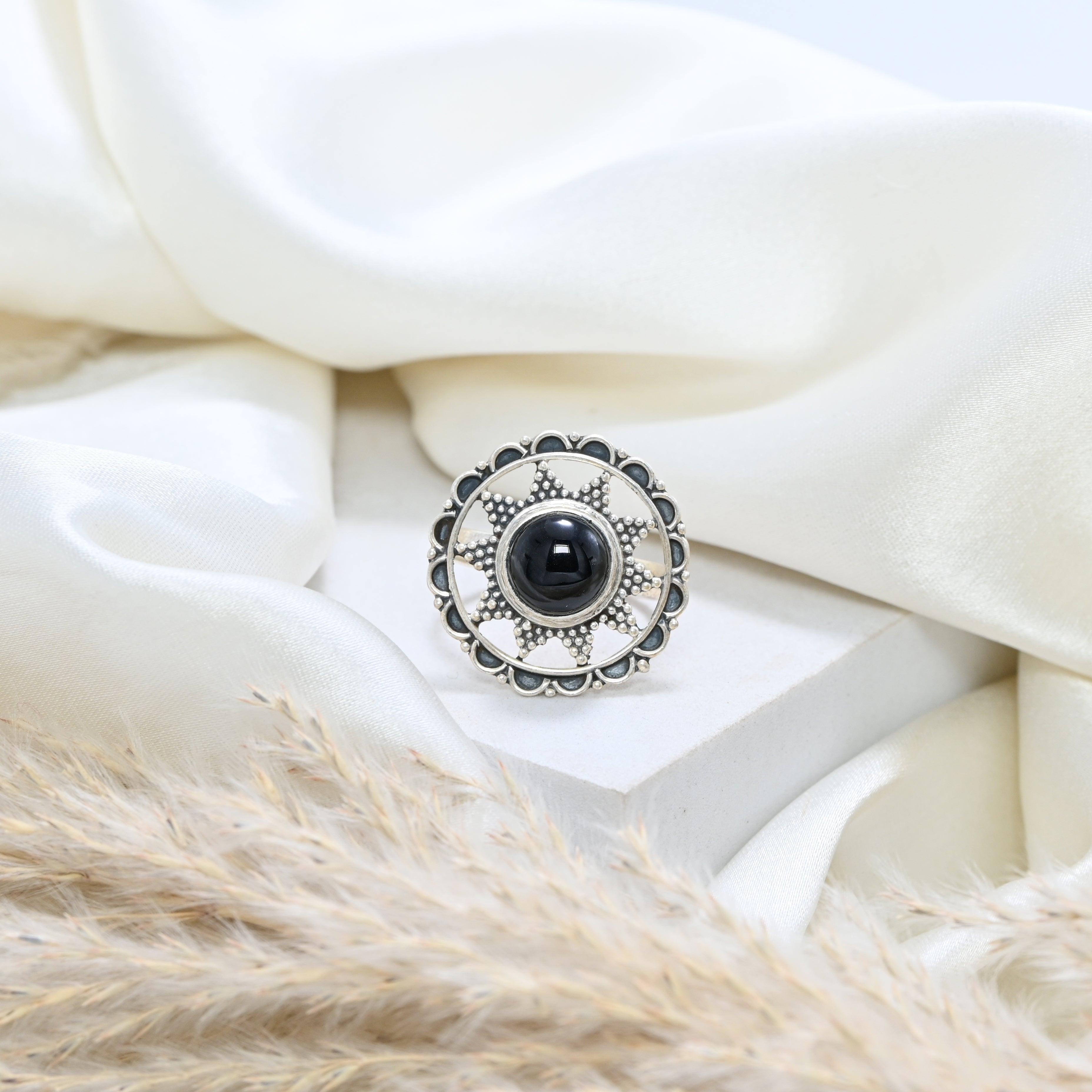 925 Sterling Silver Round Black Onyx Ring – Brilliant Cut with Oxidised Turkish Finish