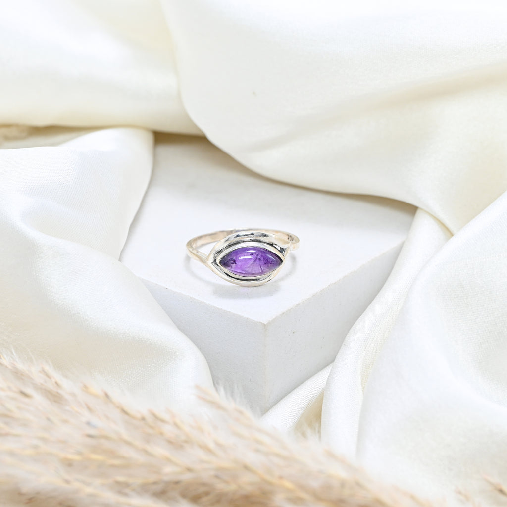 925 Sterling Silver Amethyst Ring, Oval Brilliant Cut