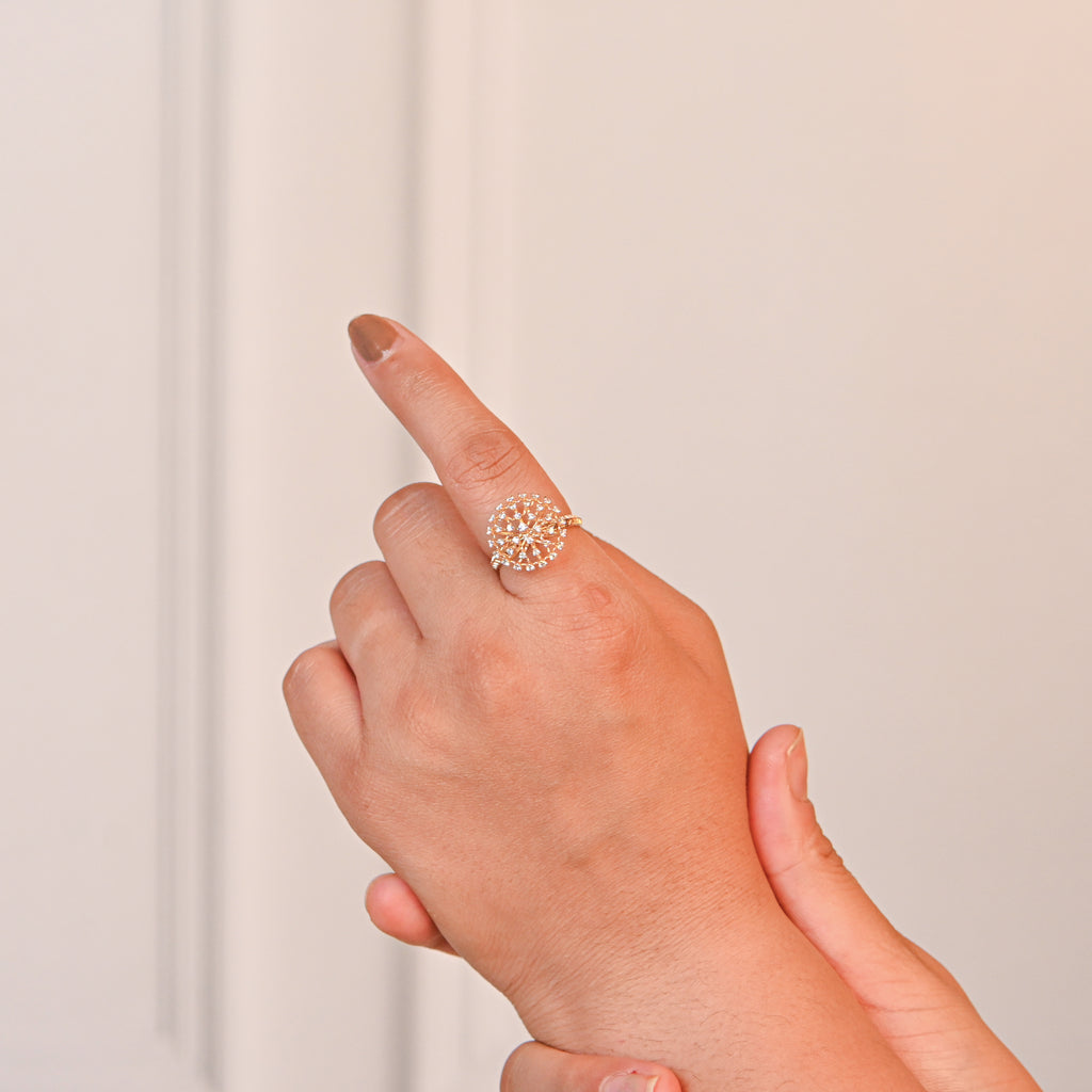 14/18KT Gold Round Brilliant Diamond Ring – Perfect Engagement or Gift Ring