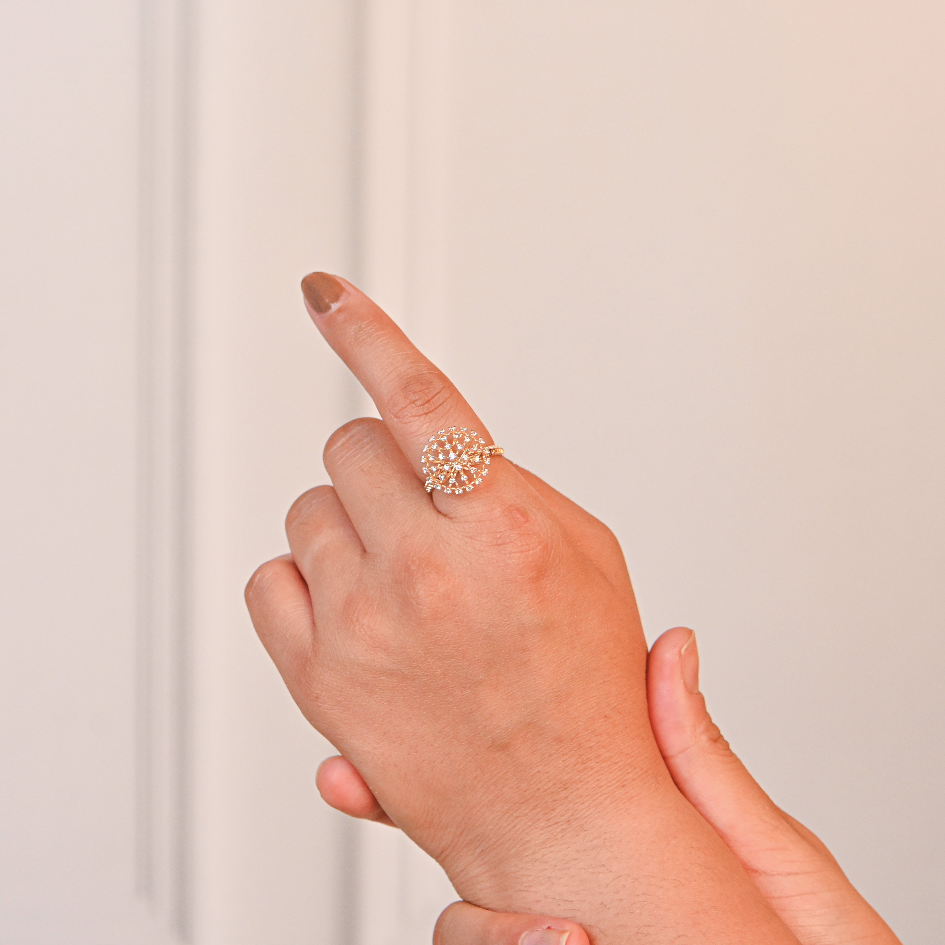 14/18KT Gold Round Brilliant Diamond Ring – Perfect Engagement or Gift Ring