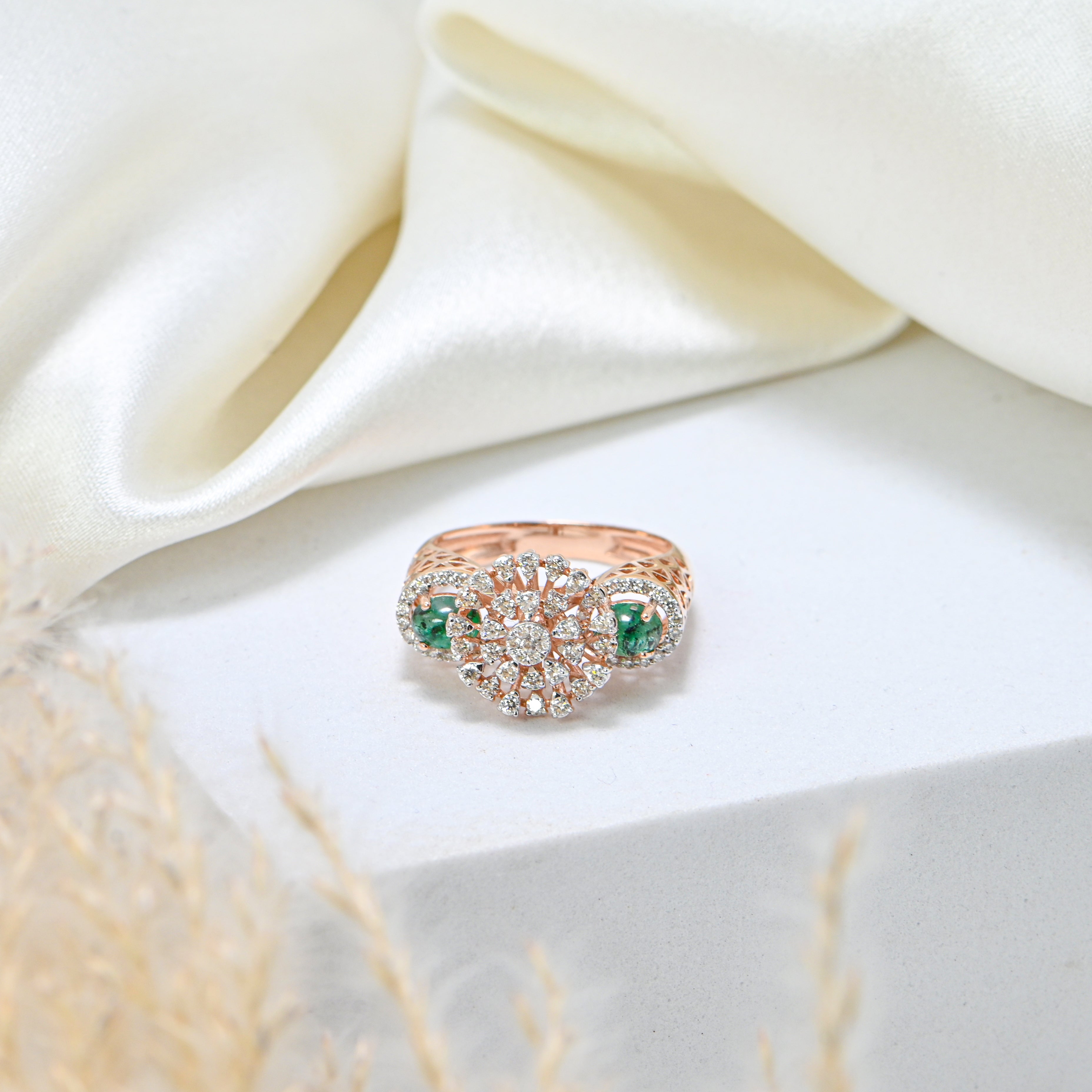 14/18KT Hallmark Gold Ring with IGI Certified Round Brilliant Diamond Gift for Wedding