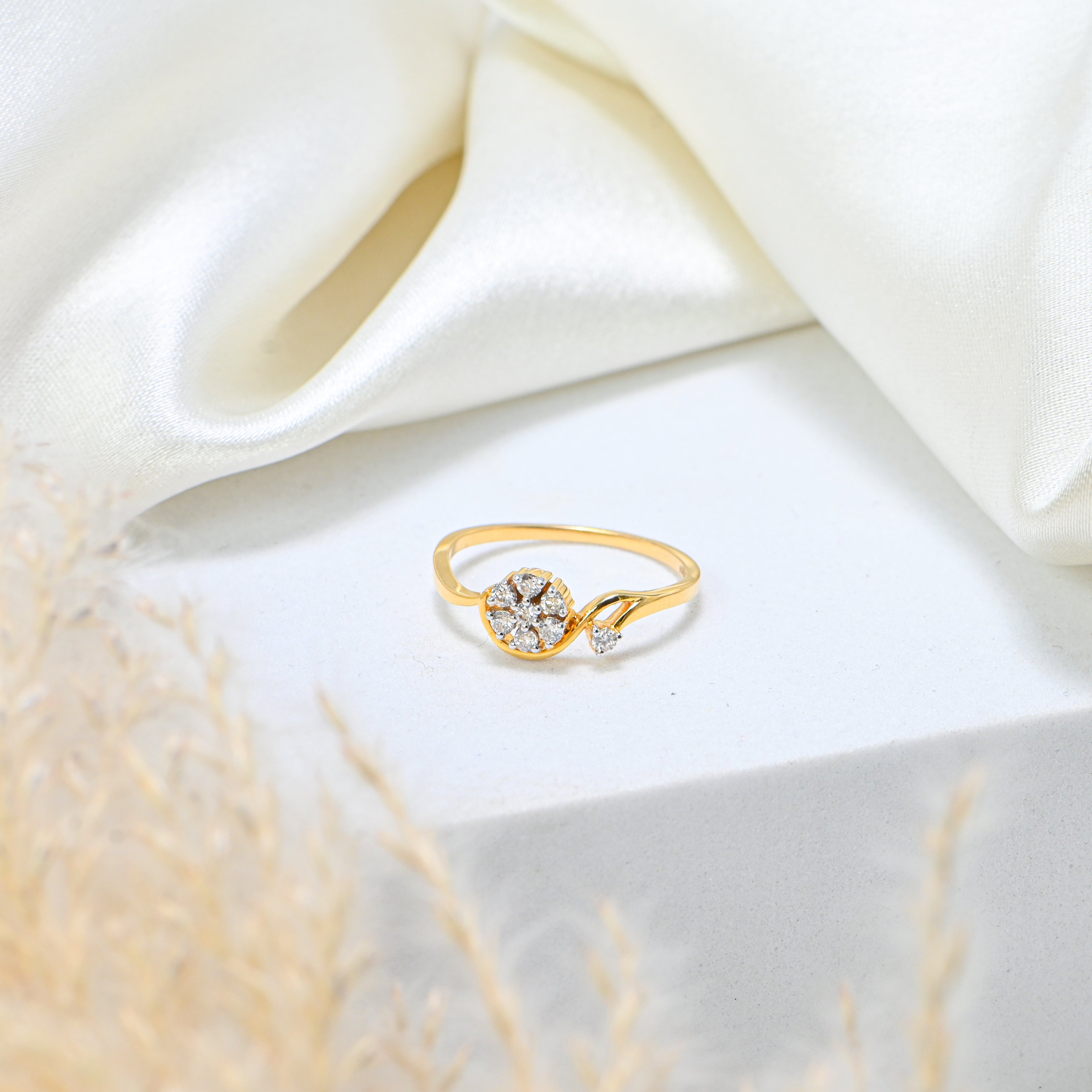 14/18KT Gold Classic Round Diamond Engagement Ring – Elegant Promise or Gift Ring