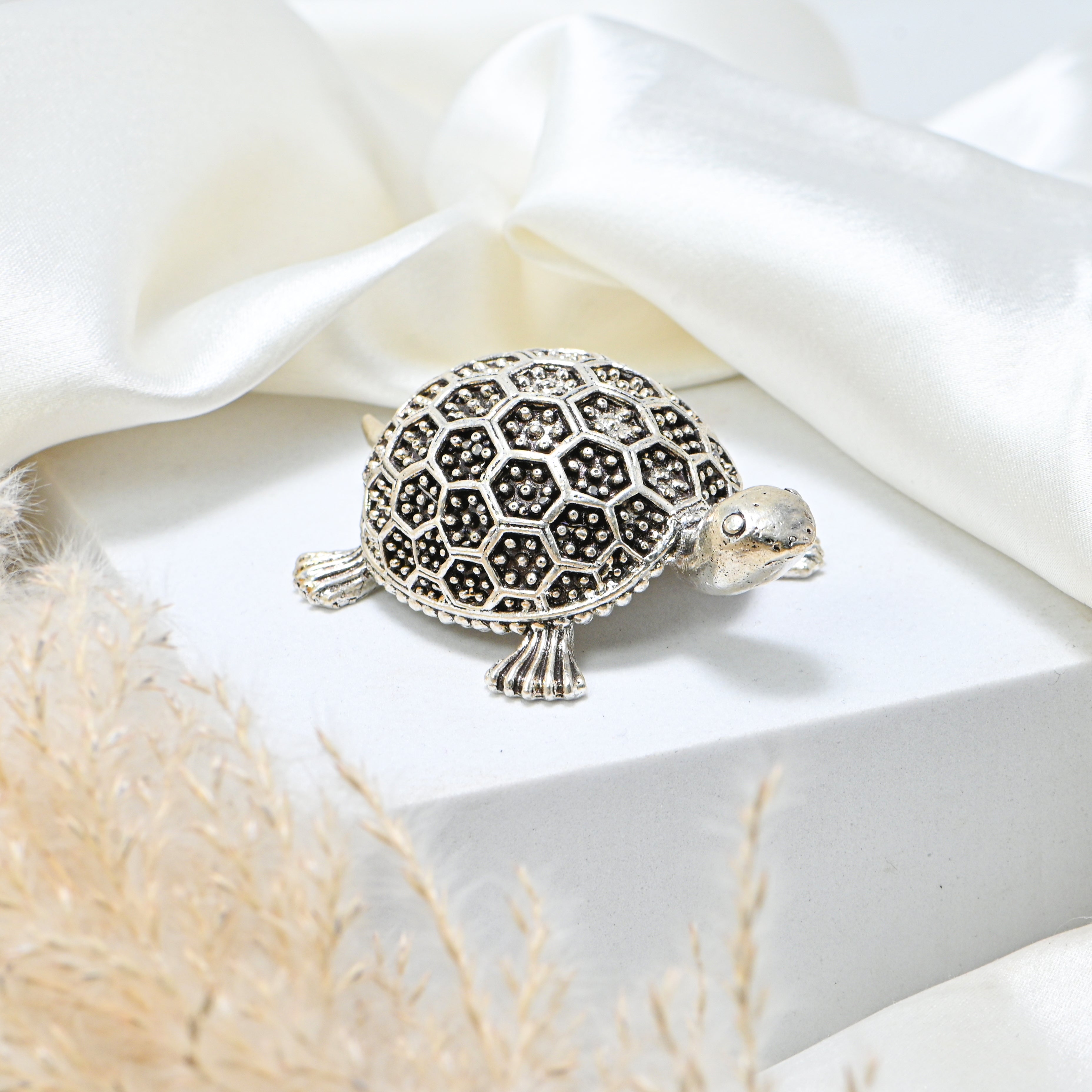 925 Sterling Silver Vastu Tortoise | Divine God Idol | Tortoise Statue