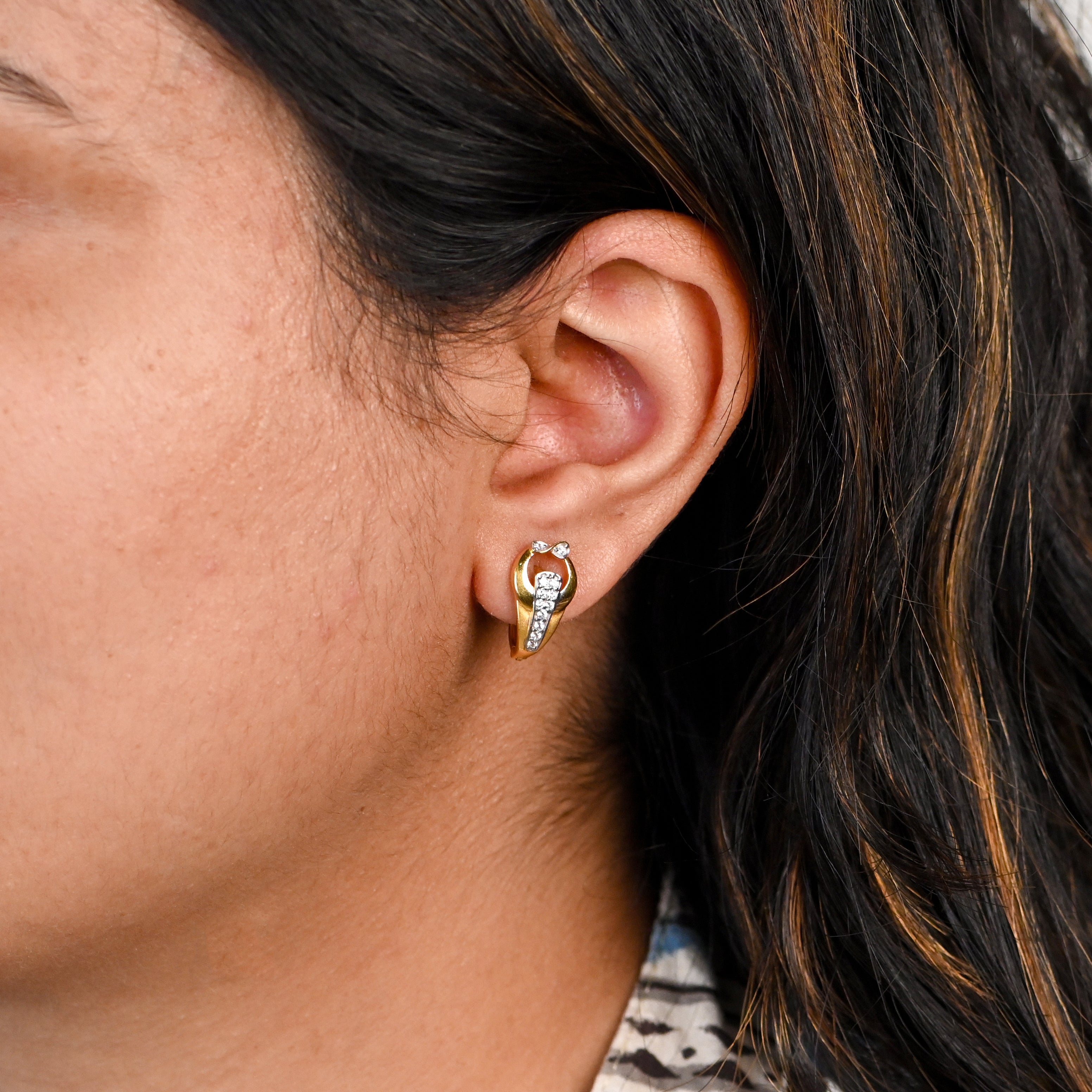 Sparkling CZ  Stud Earrings – Premium 22KT Gold Round Cut Bridal Gift