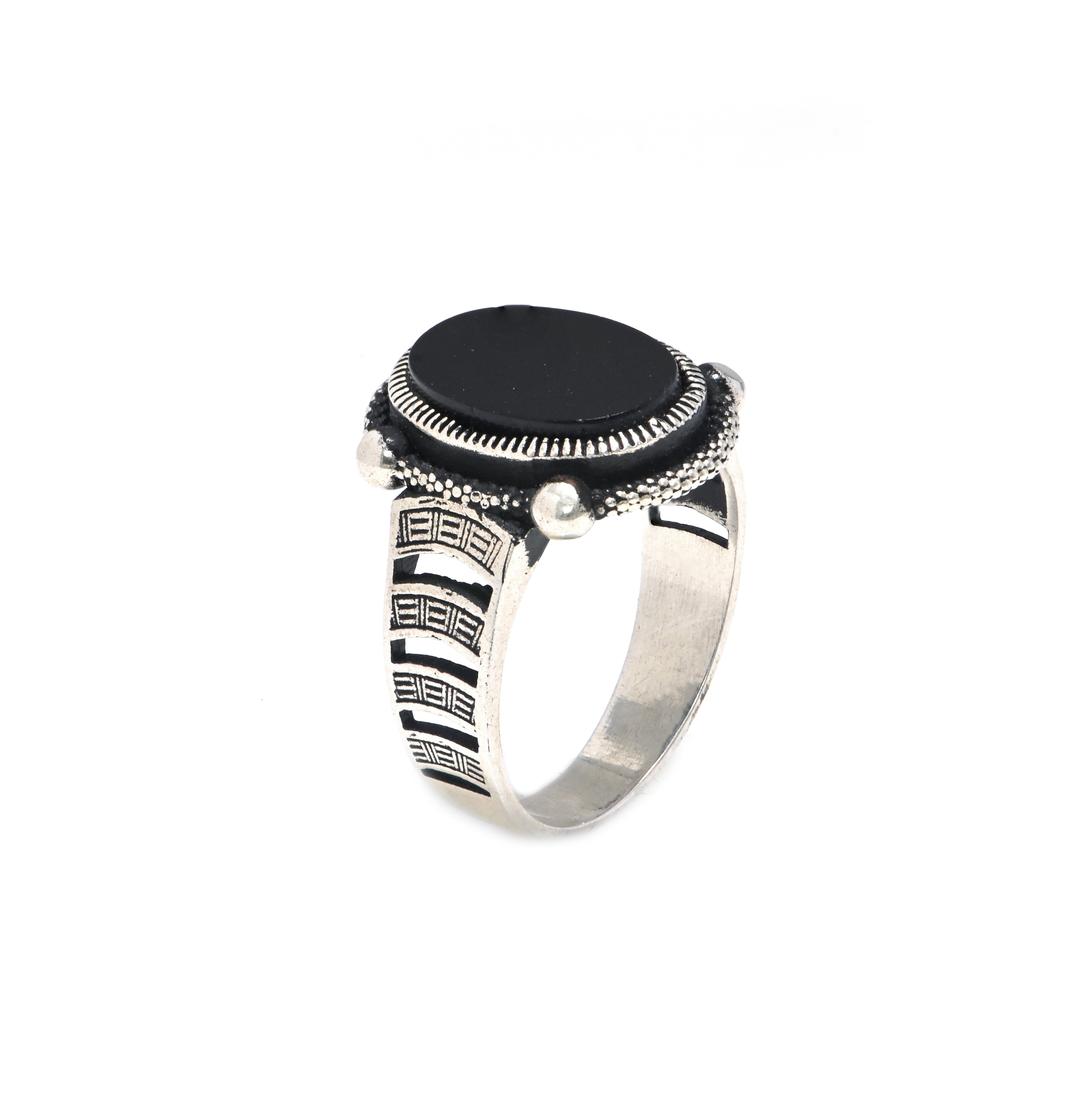 925 Sterling Silver Oxidized Men’s Ring with Black Onyx Oxidized Finish for Style & Durability