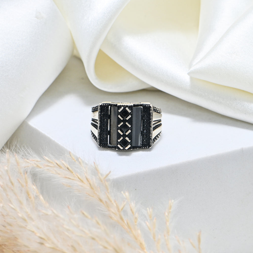 Luxury 925 Silver Men’s Ring with Green Onyx Stone Statement Jewellery