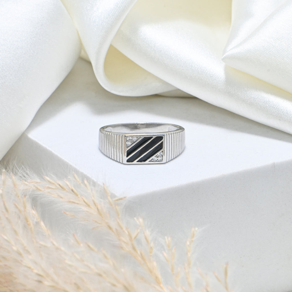 Masculine 925 Silver Rhodium-Plated Ring with CZ Stone