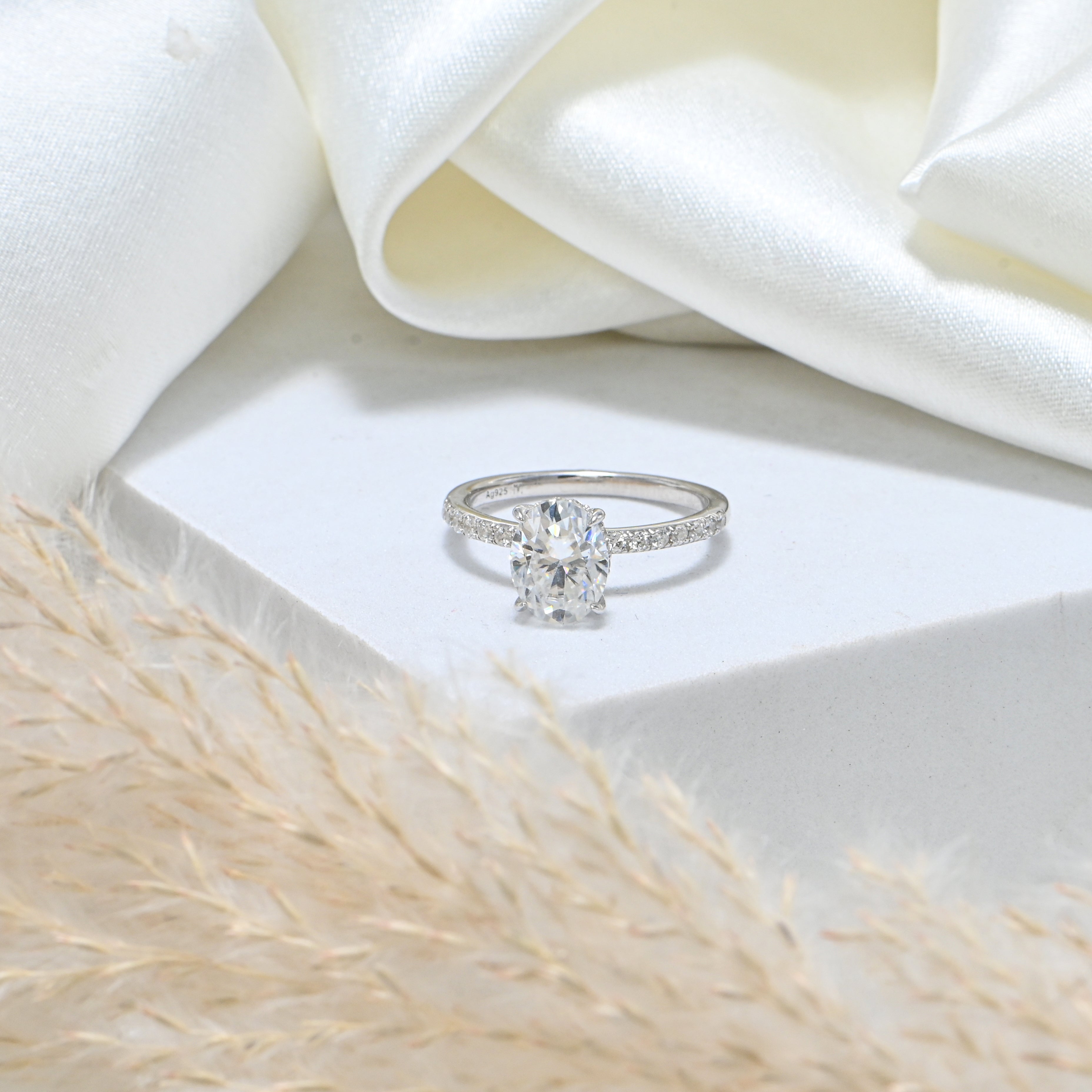 925 Sterling Silver Moissanite Ring for Women – Handcrafted Daily Wear Jewelry