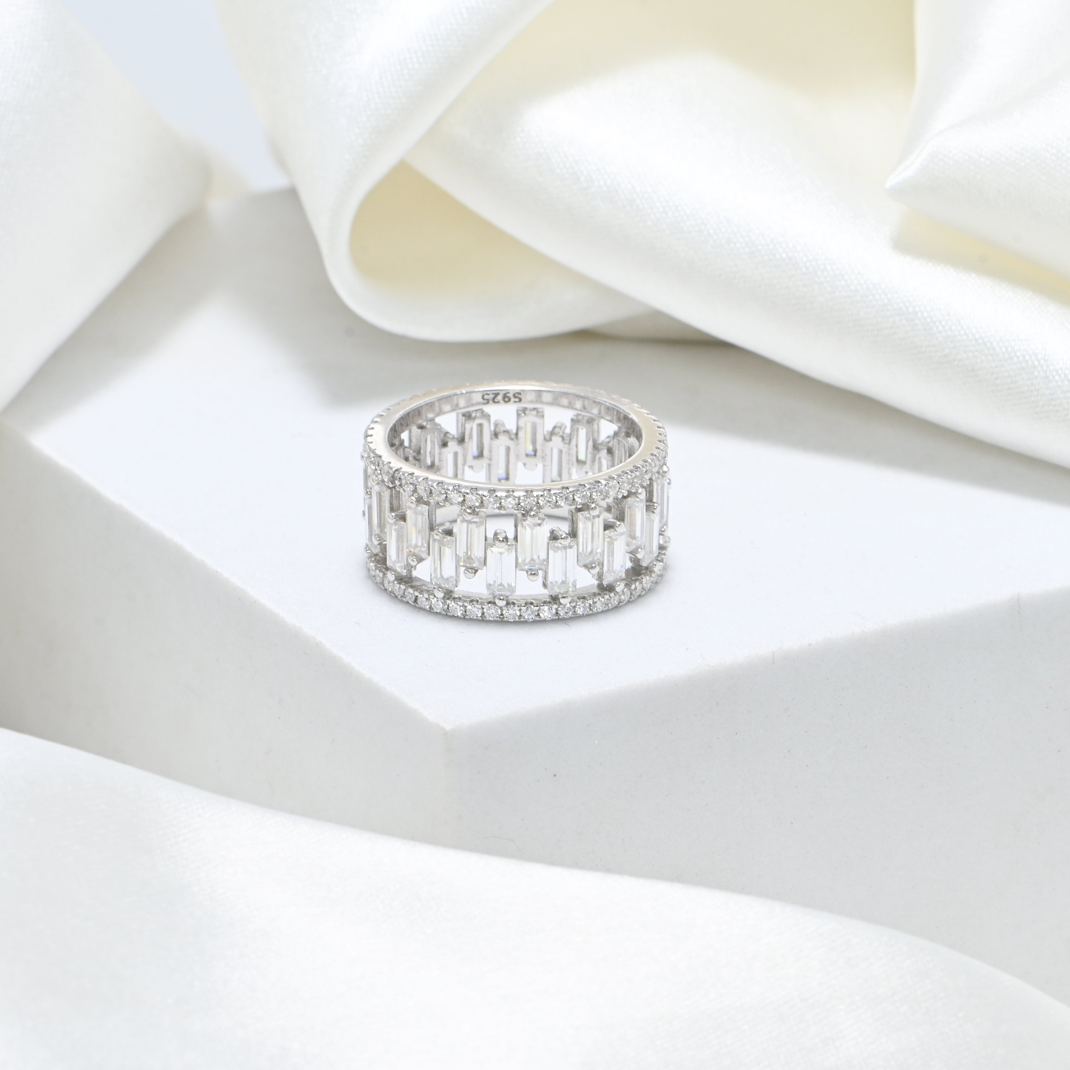 Handcrafted 925 Sterling Silver Moissanite Stackable Ring – Minimal Everyday Jewelry