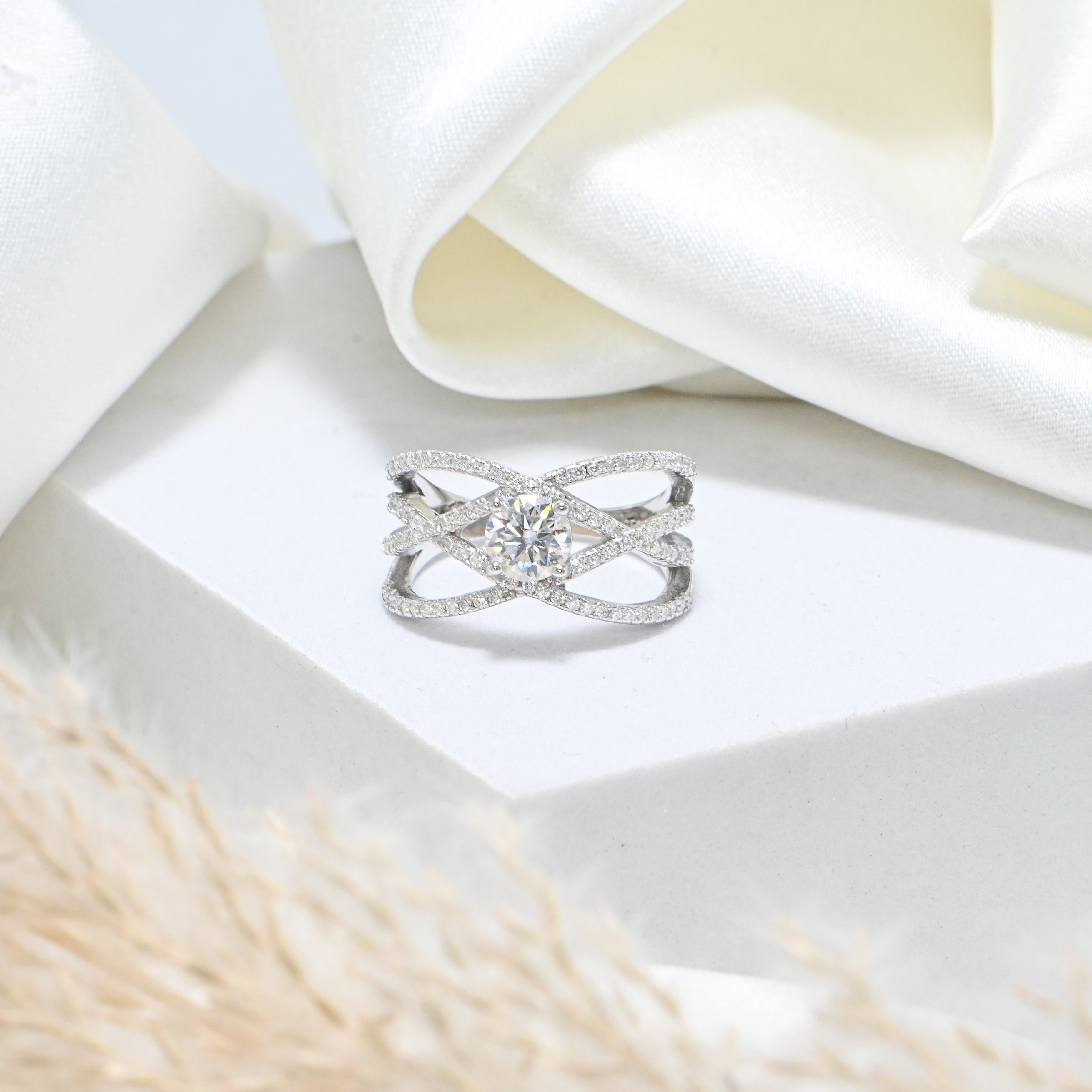 Handcrafted 925 Sterling Silver Moissanite Boho Ring – Chic Everyday Fashion Jewelry