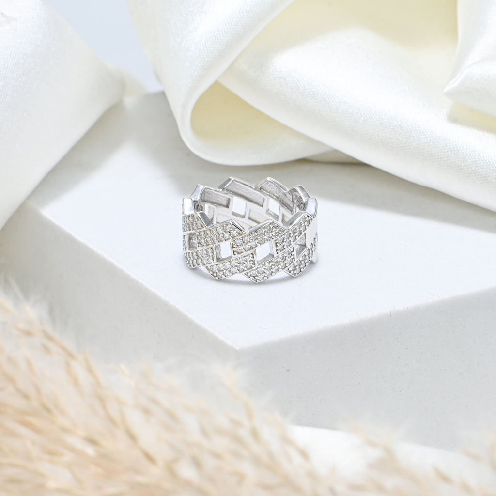 Handcrafted 925 Sterling Silver Moissanite Artisanal Ring – Unique Handcrafted Jewelry