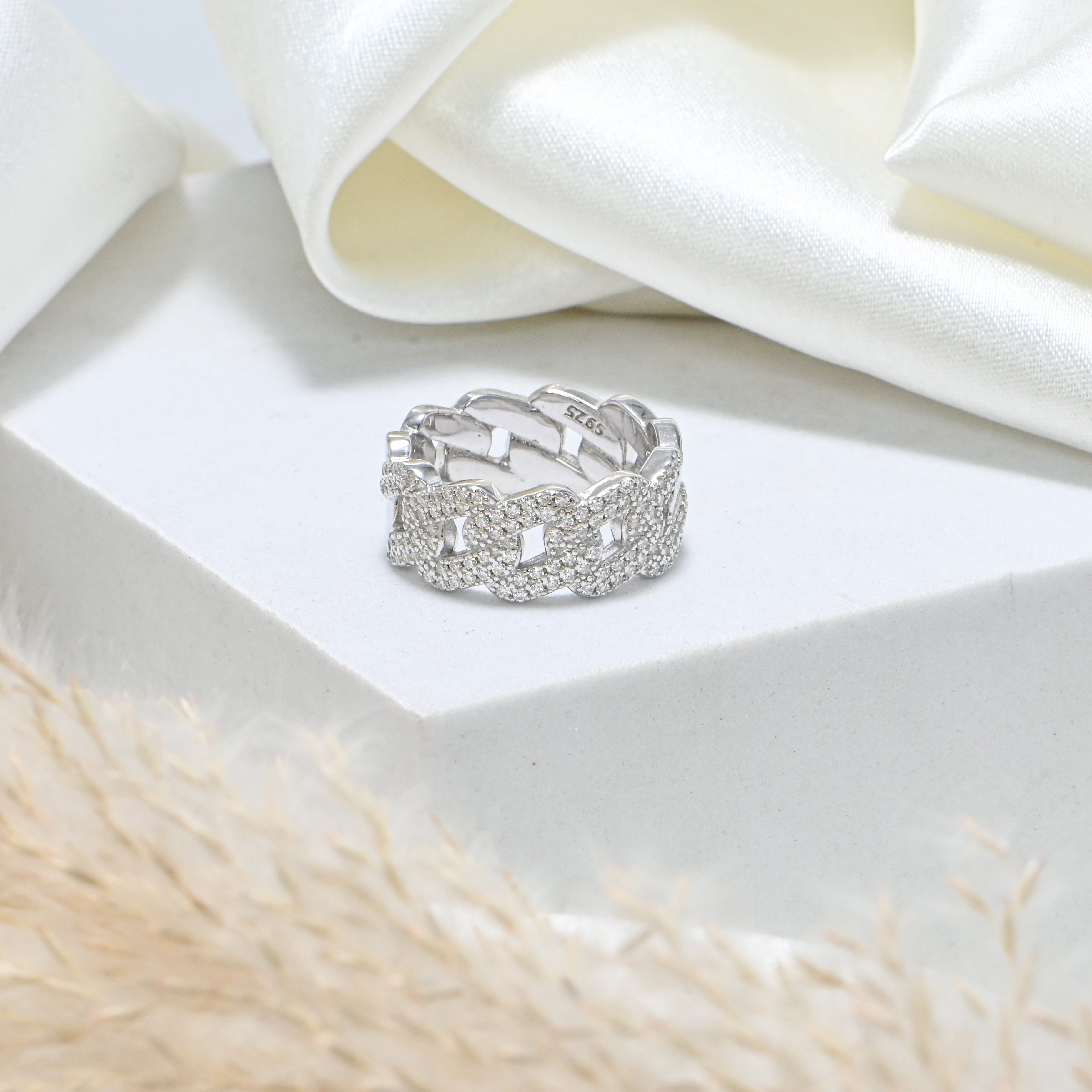 925 Sterling Silver Moissanite Blossom Ring – Beautiful Handcrafted Jewelry