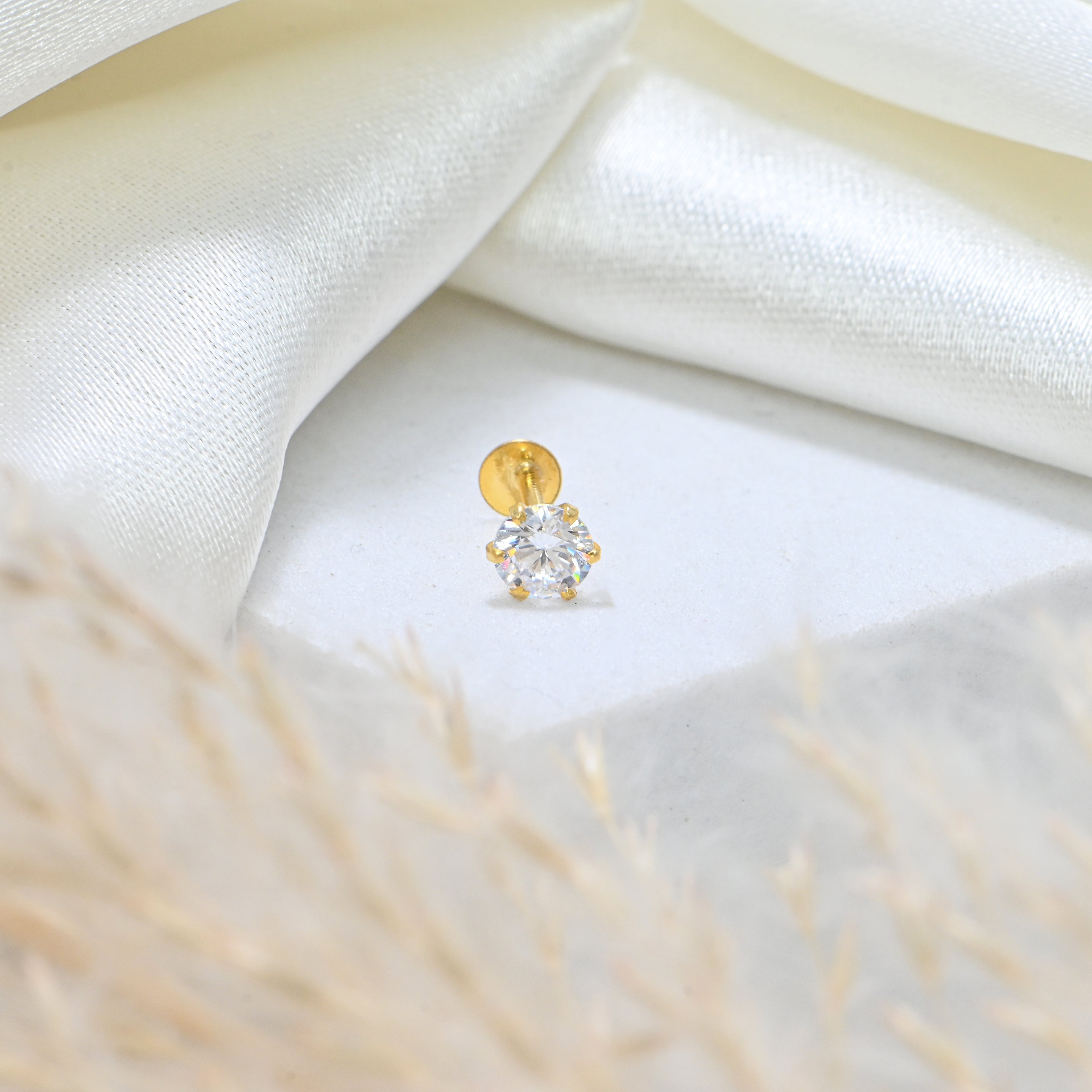 Genuine 18KT Gold Nose Ring Round Brilliant Cubic Zirconia Minimalist Design