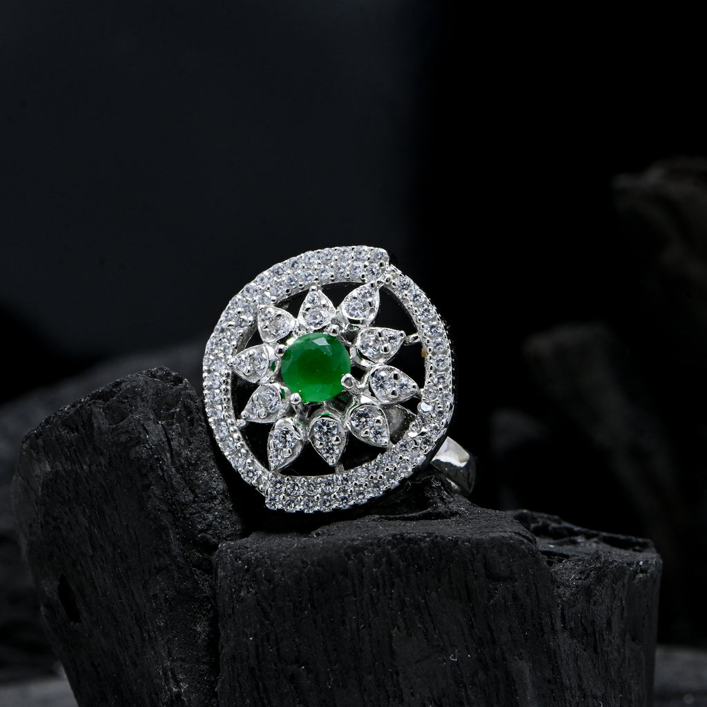 925 Sterling Silver Sparkling Cubic Zirconia Ring for Women, Elegant CZ Solitaire Promise Ring, Engagement Ring, Birthday or Anniversary Gift