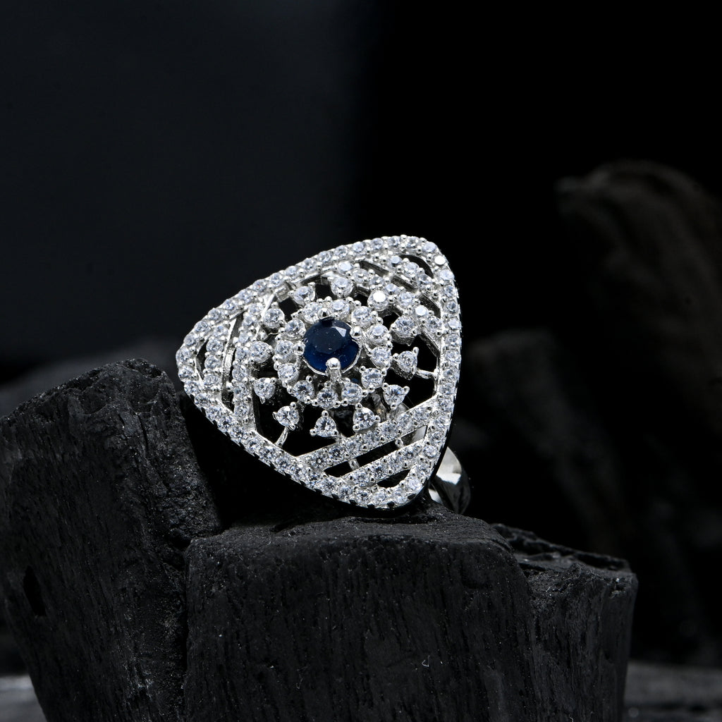 925 Sterling Silver Promise Heart Ring For Her, Triangle-Shaped Cubic Zirconia Ring Engagement Ring Anniversary Ring Valentine'S Day Gift